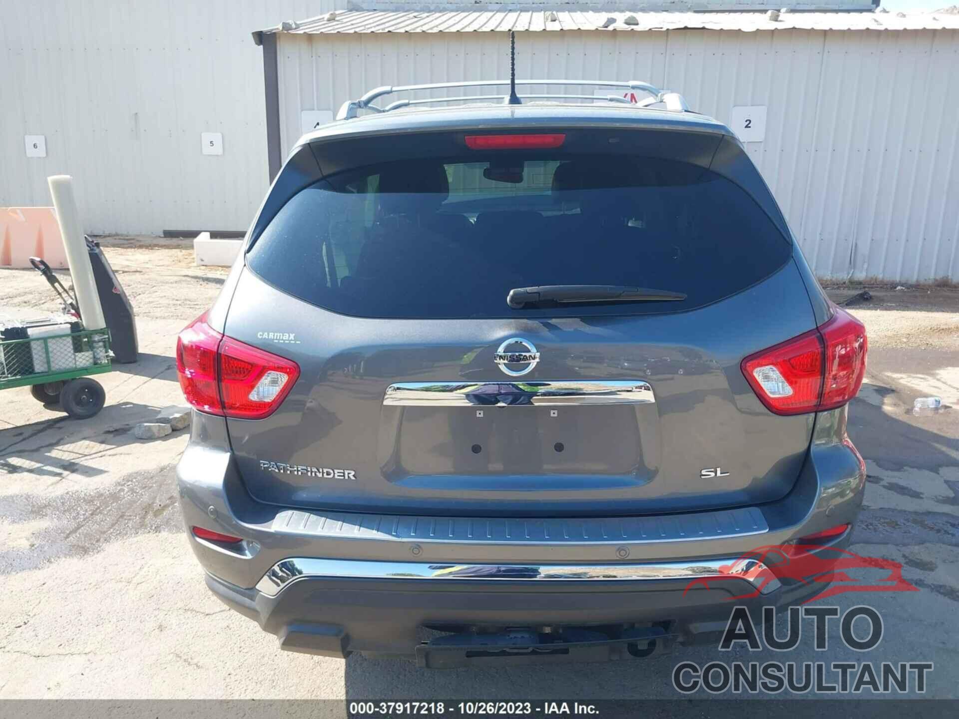 NISSAN PATHFINDER 2017 - 5N1DR2MN9HC695643