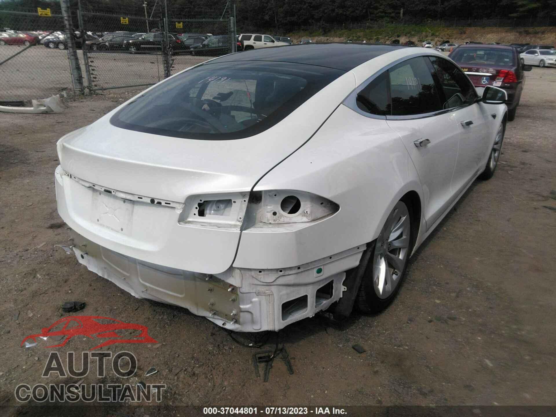 TESLA MODEL S 2019 - 5YJSA1E2XKF300607