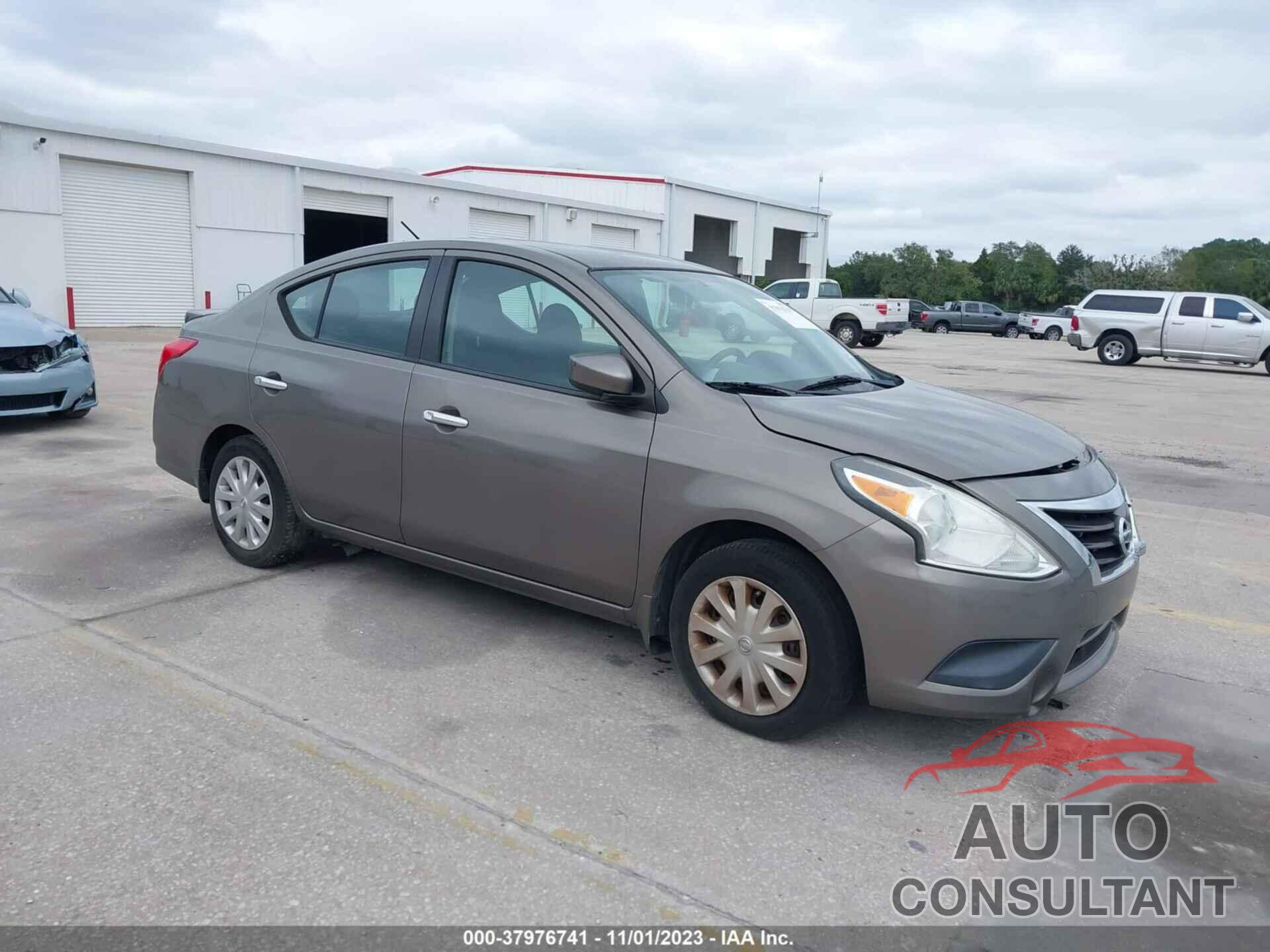 NISSAN VERSA 2016 - 3N1CN7AP1GL869029