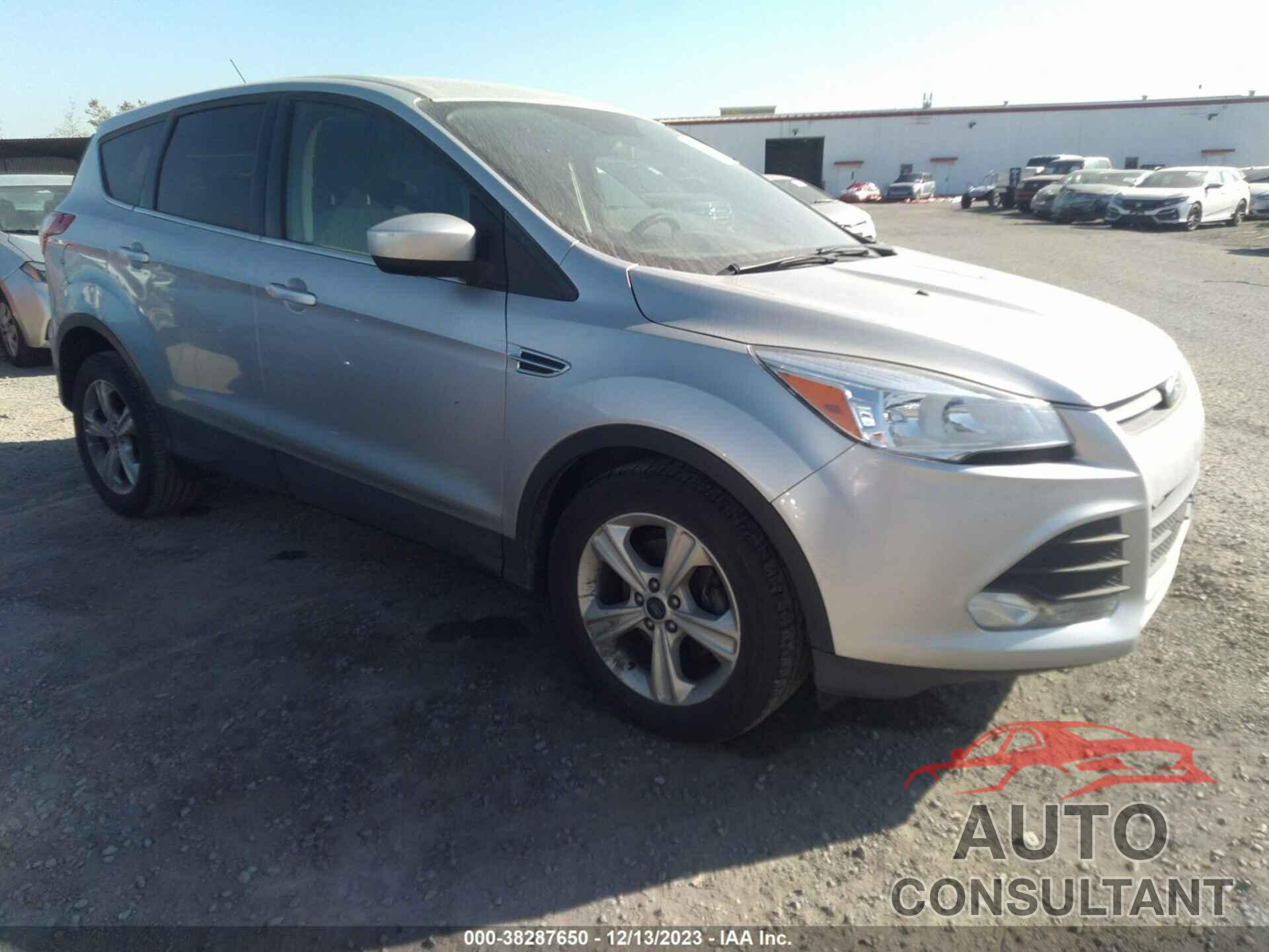 FORD ESCAPE 2015 - 1FMCU0G78FUB63013
