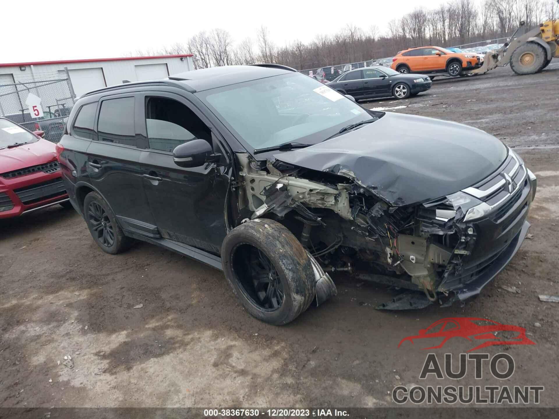 MITSUBISHI OUTLANDER 2018 - JA4AZ3A30JZ069363