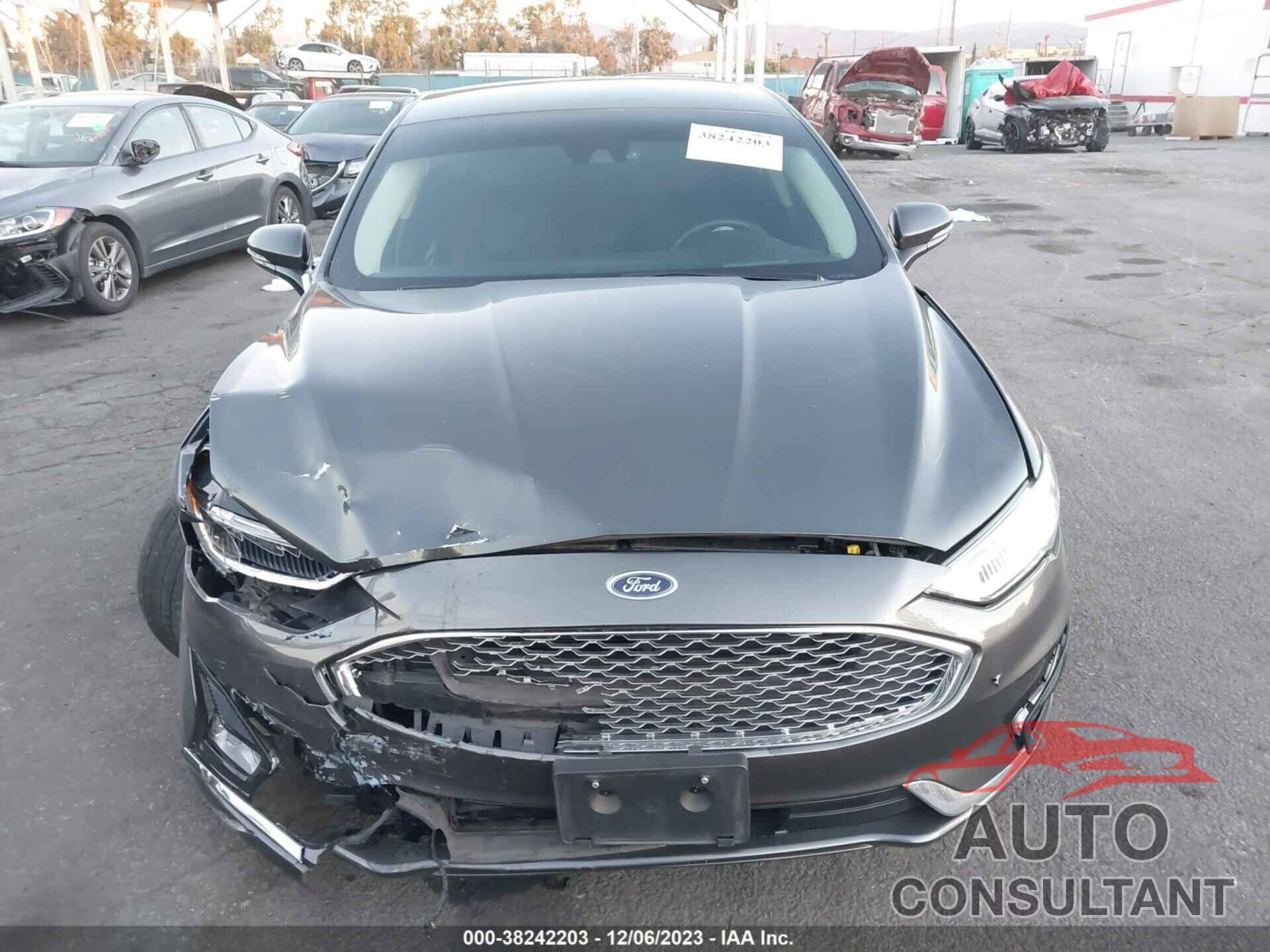 FORD FUSION 2019 - 3FA6P0SU5KR284305