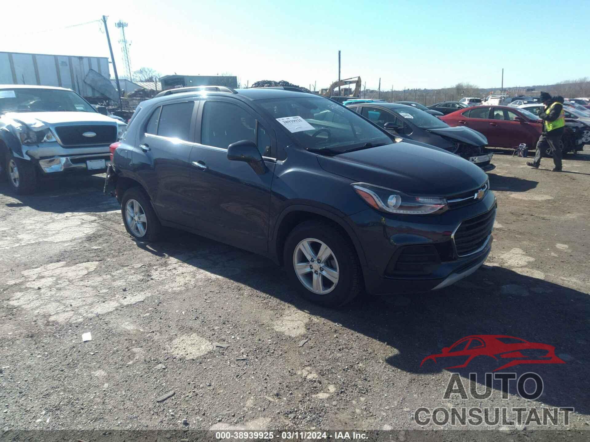 CHEVROLET TRAX 2018 - 3GNCJPSB5JL273853