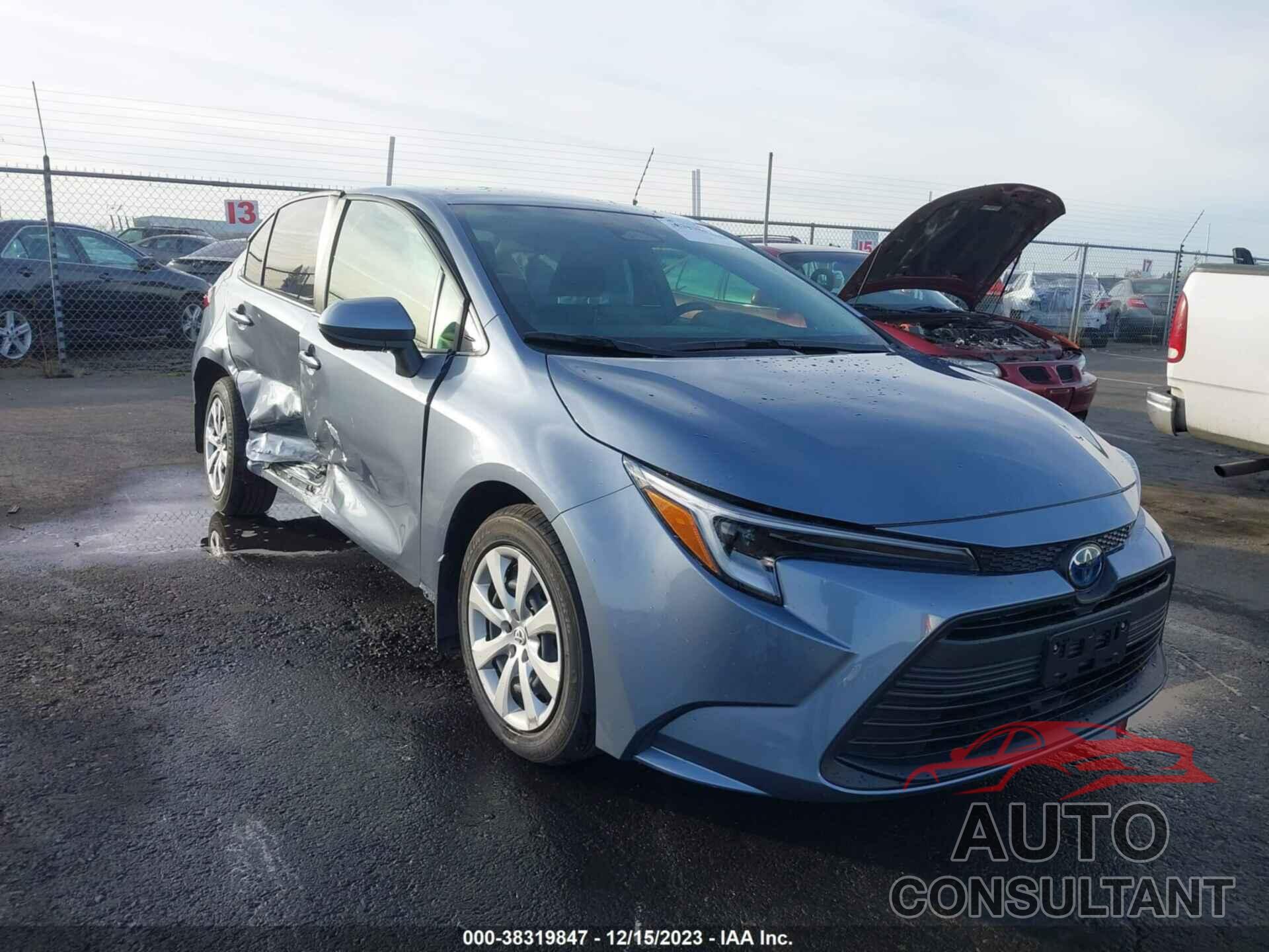 TOYOTA COROLLA 2023 - JTDBDMHE1P3002160
