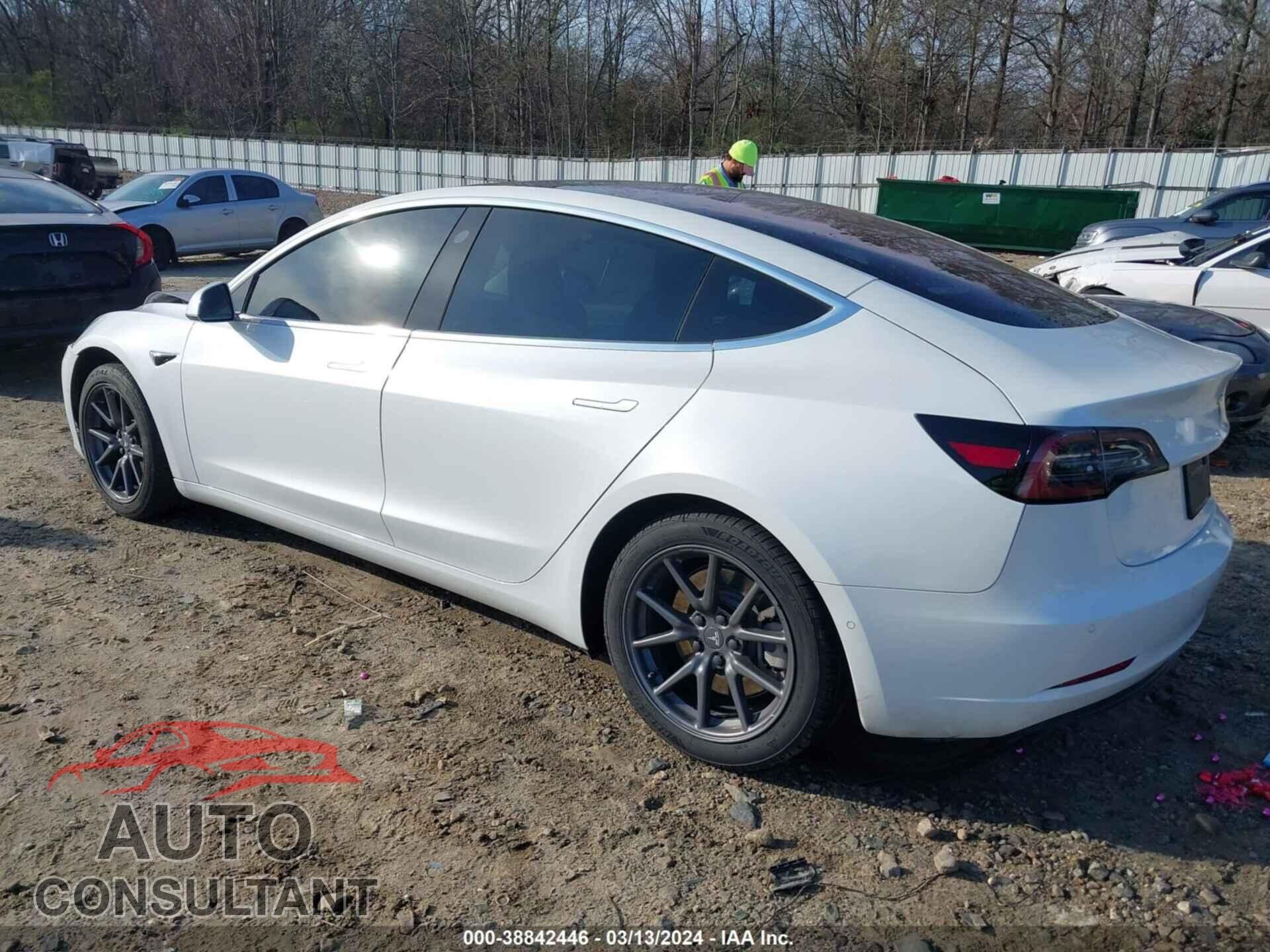 TESLA MODEL 3 2019 - 5YJ3E1EA2KF309799