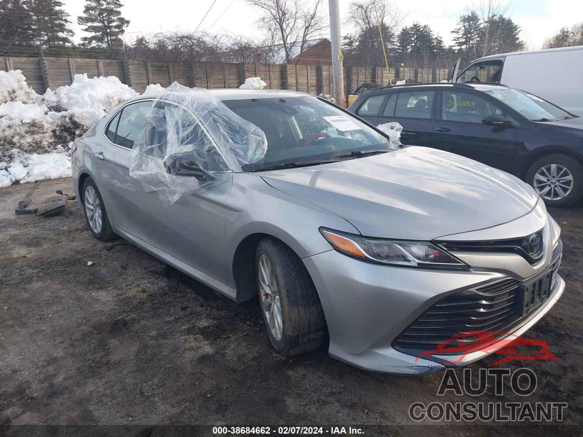 TOYOTA CAMRY 2019 - 4T1B11HK2KU241227