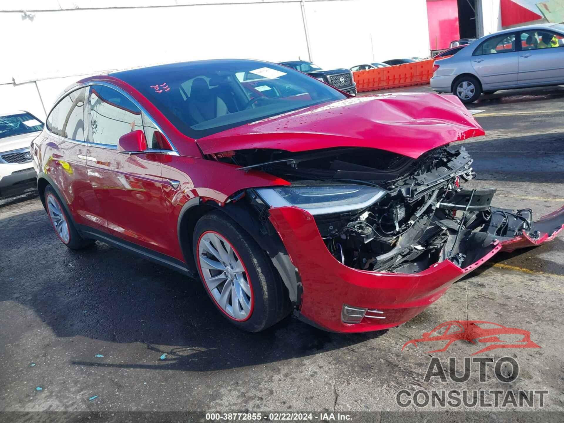 TESLA MODEL X 2021 - 5YJXCBE2XMF323829