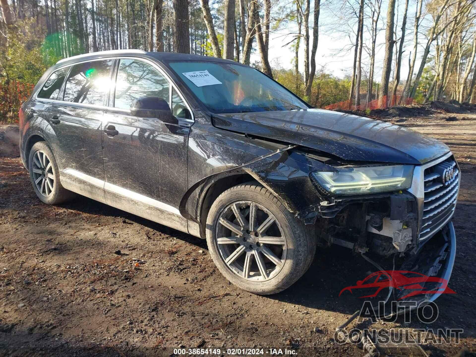 AUDI Q7 2017 - WA1VAAF73HD015765