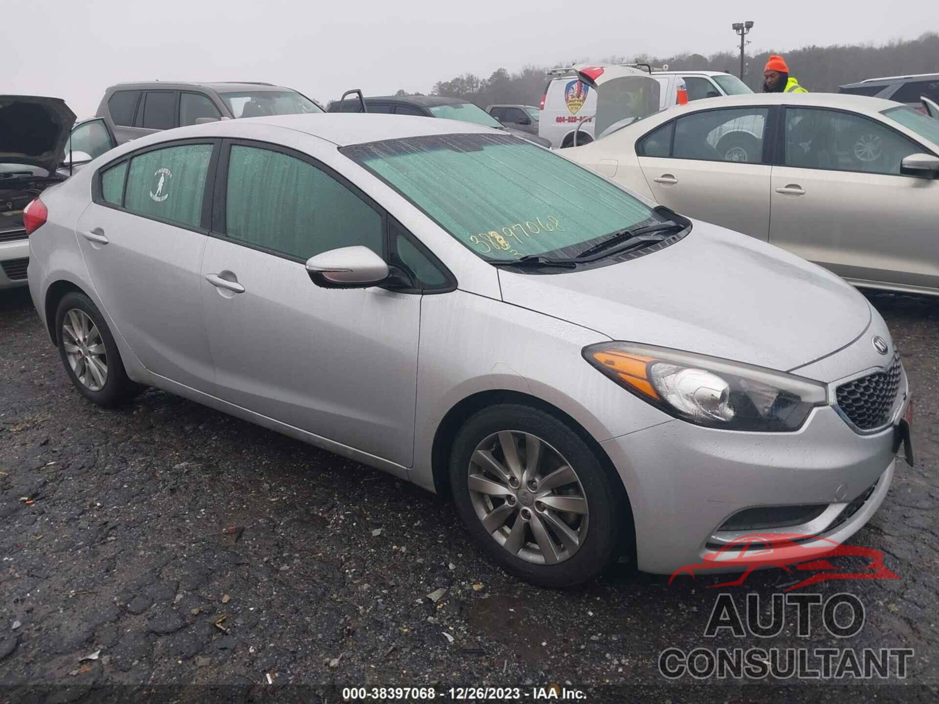 KIA FORTE 2016 - KNAFX4A60G5605730