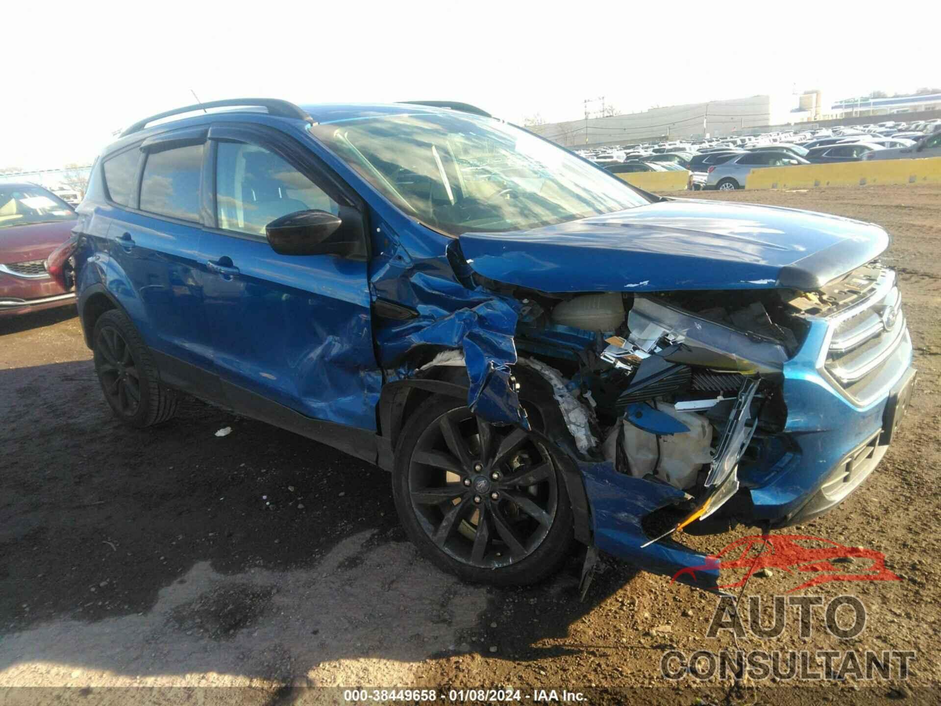 FORD ESCAPE 2019 - 1FMCU9GD5KUB91727