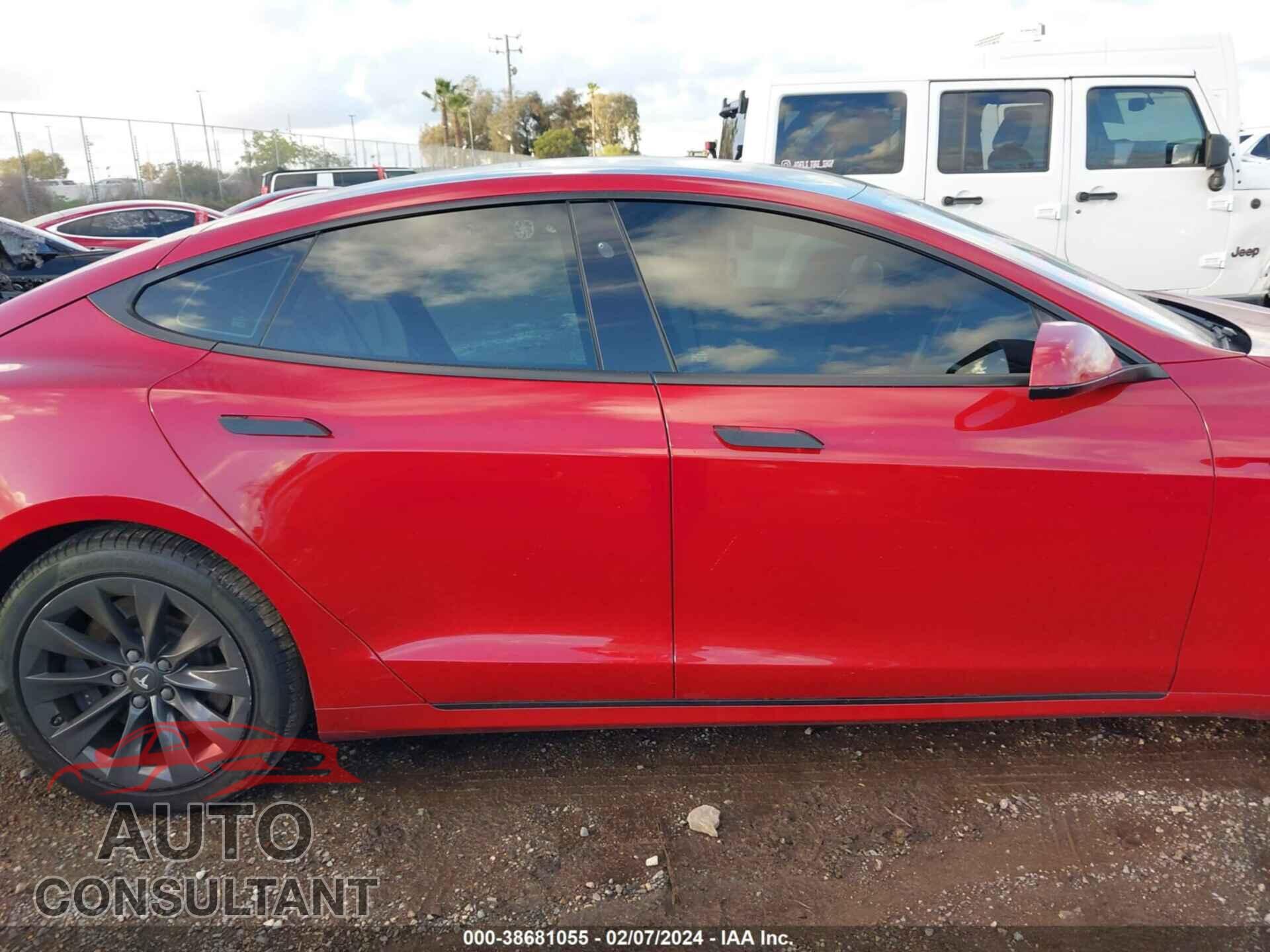 TESLA MODEL S 2017 - 5YJSA1E27HF228841