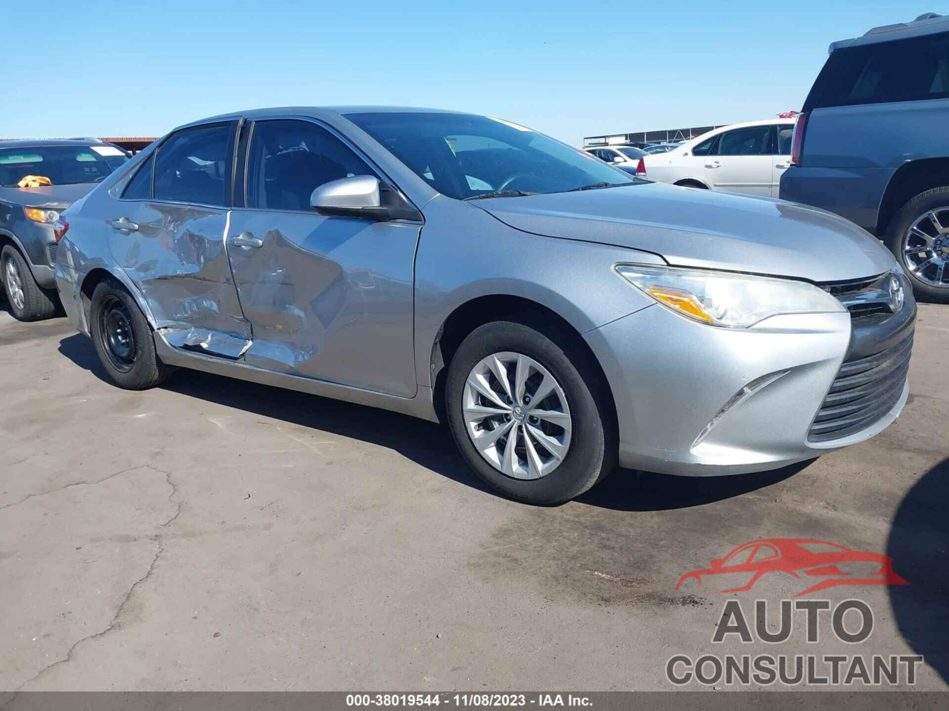TOYOTA CAMRY 2015 - 4T1BF1FKXFU113859