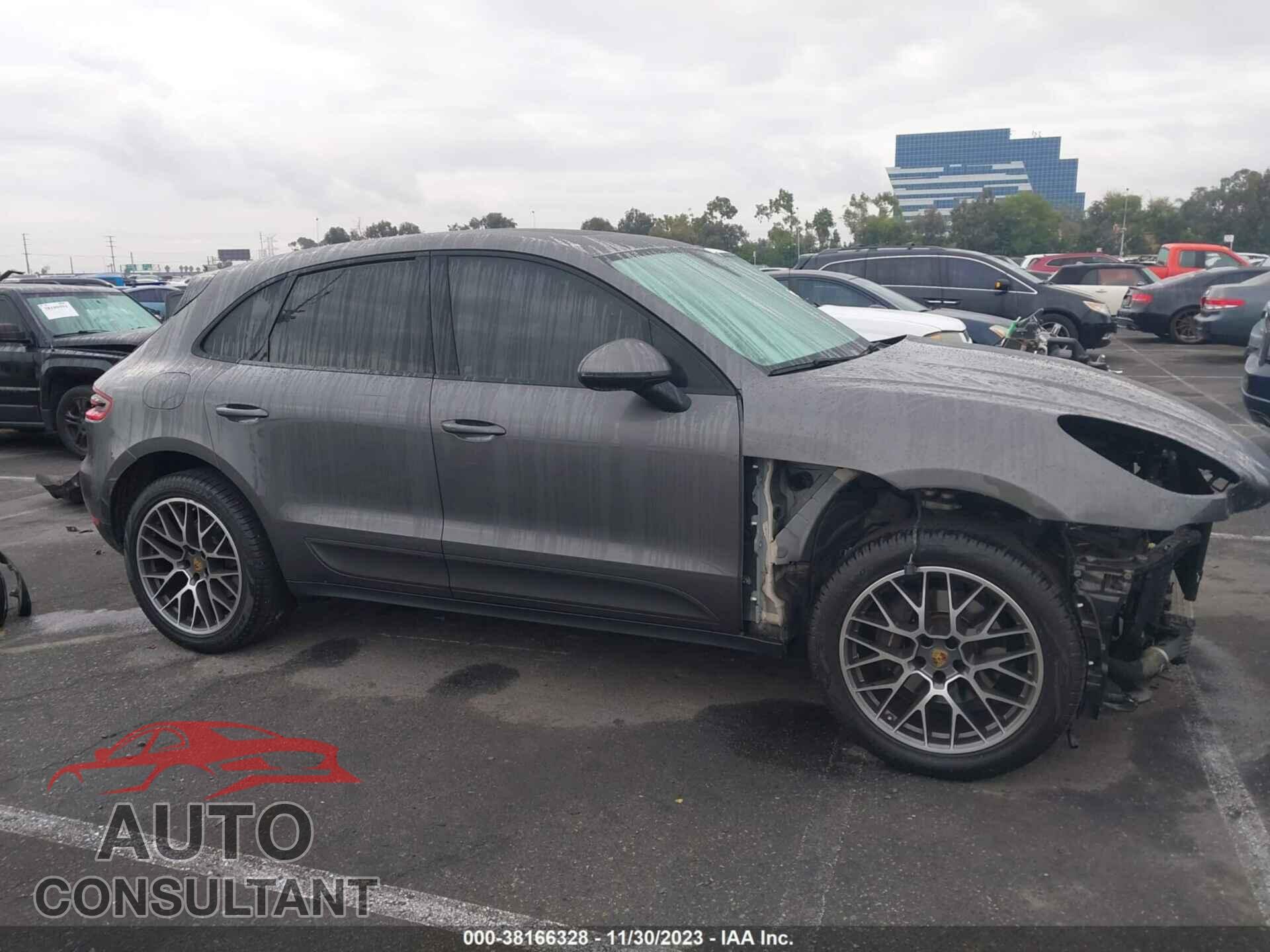 PORSCHE MACAN 2018 - WP1AA2A59JLB22006