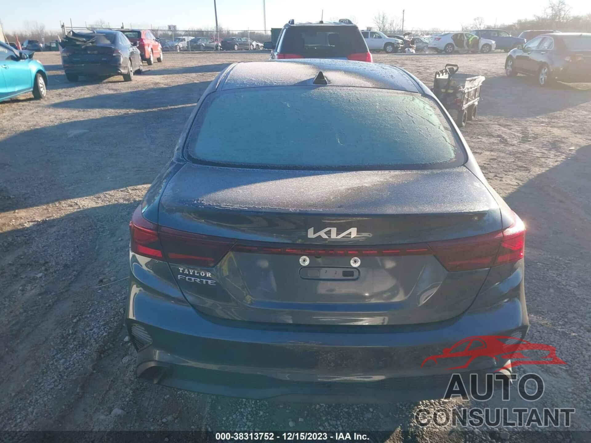 KIA FORTE 2023 - 3KPF24AD9PE525122