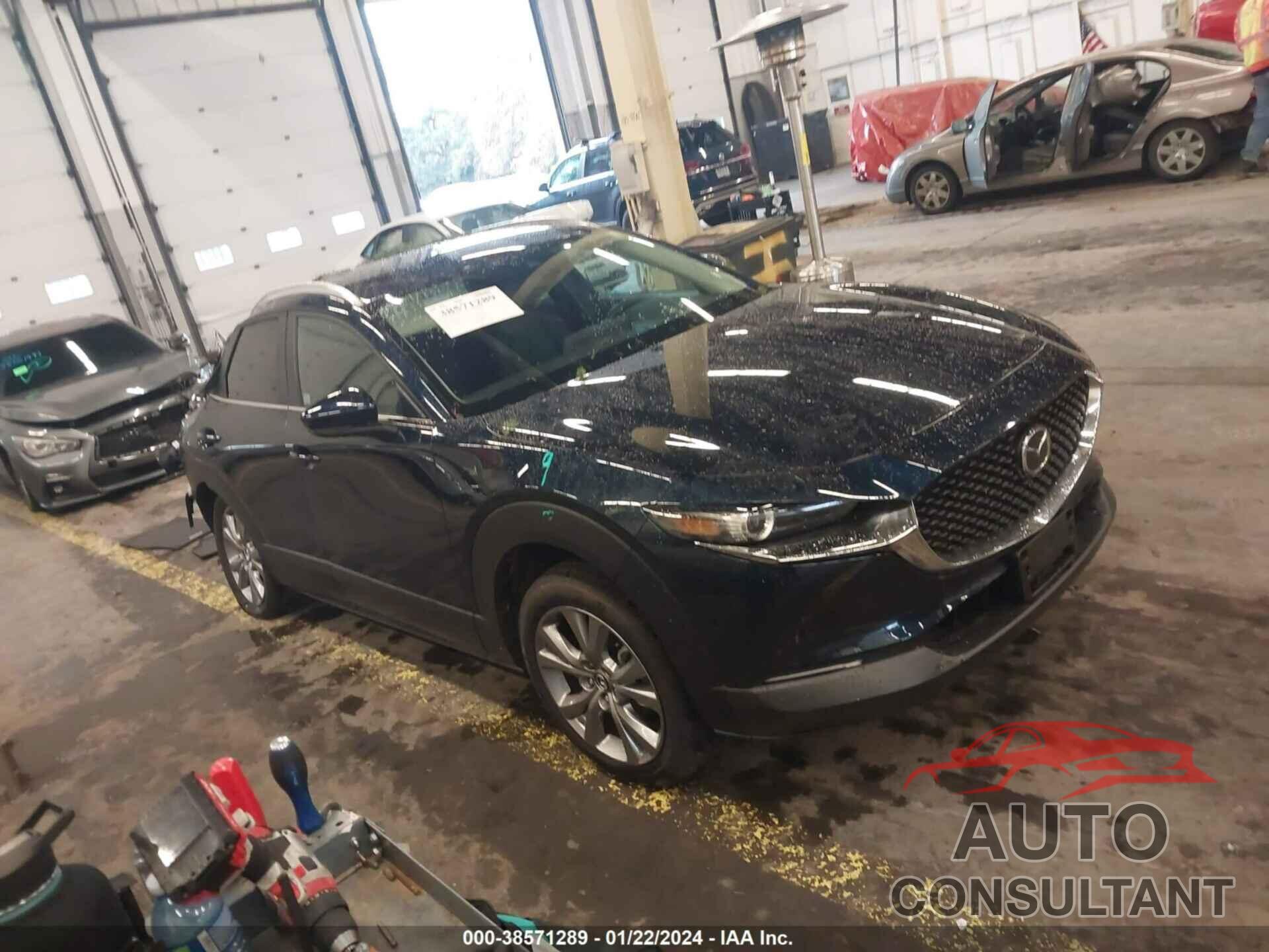 MAZDA CX-30 2023 - 3MVDMBBM0PM551925