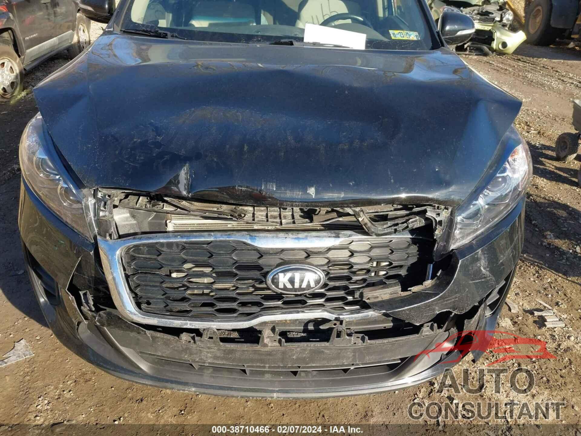 KIA SORENTO 2019 - 5XYPGDA33KG523987