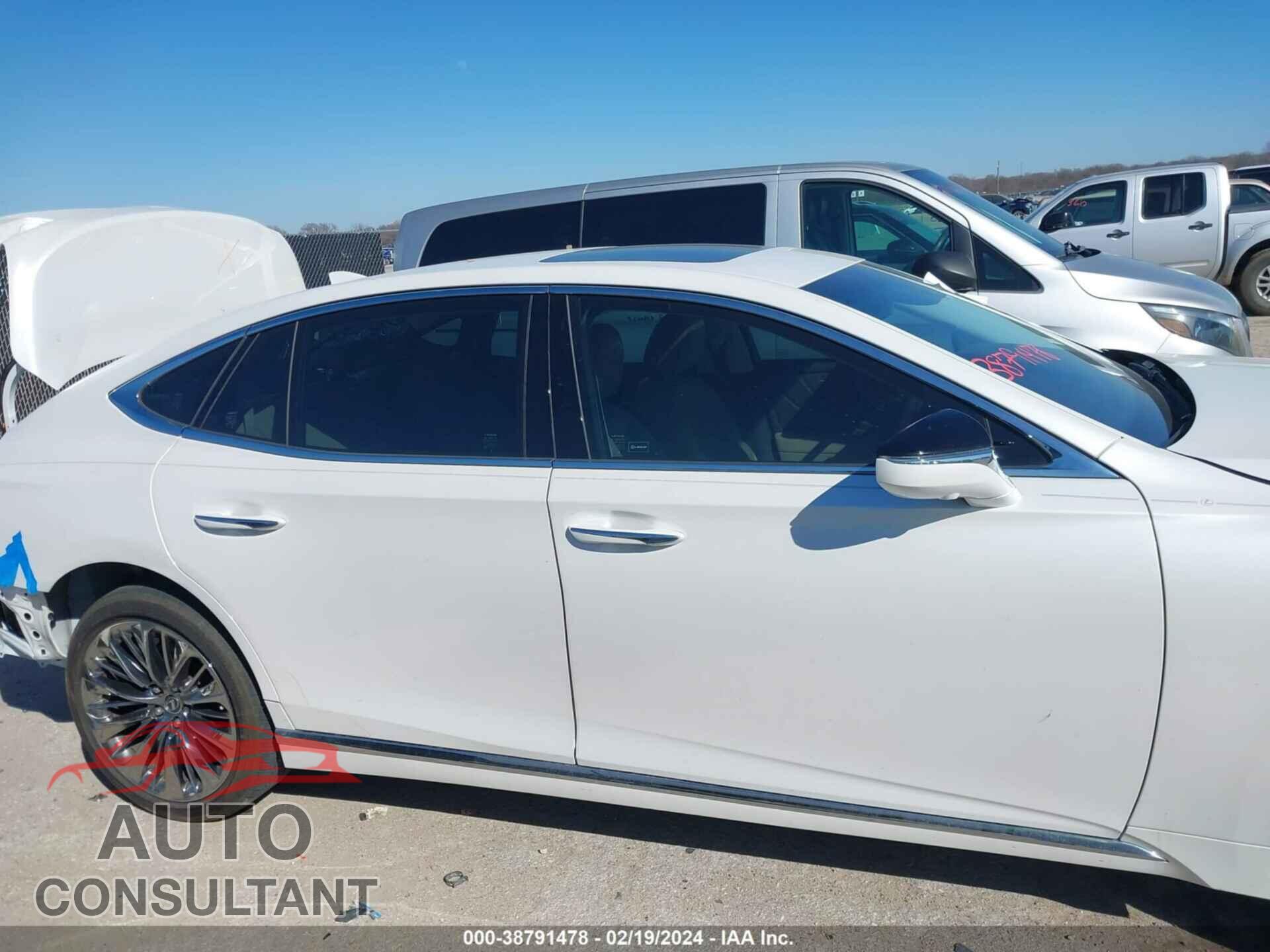LEXUS LS 500 2019 - JTHB51FF2K5010366