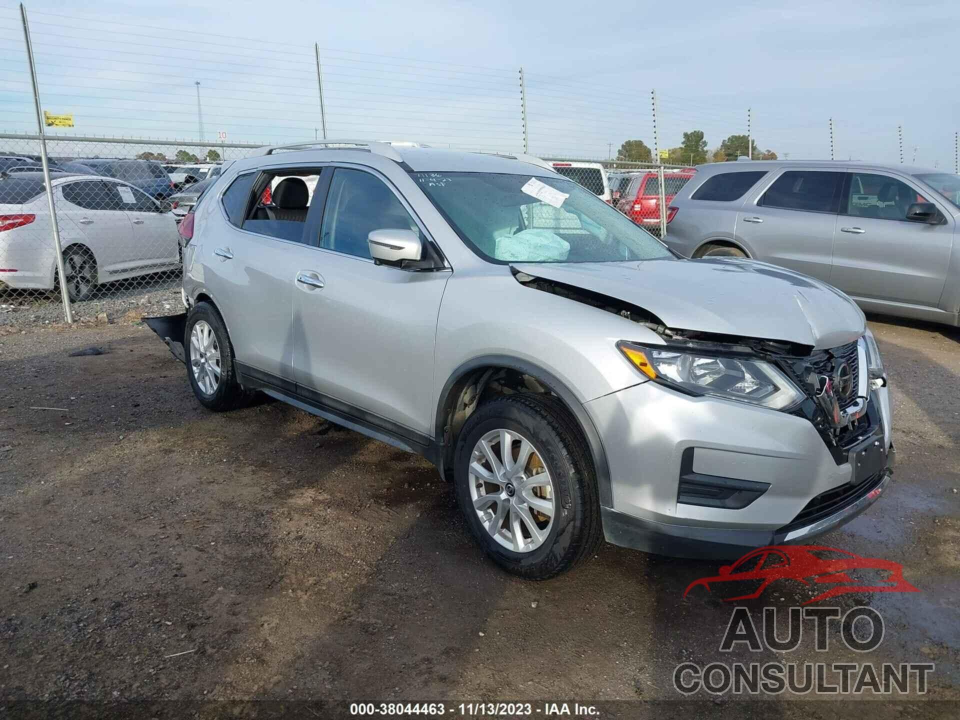 NISSAN ROGUE 2018 - 5N1AT2MV3JC843103