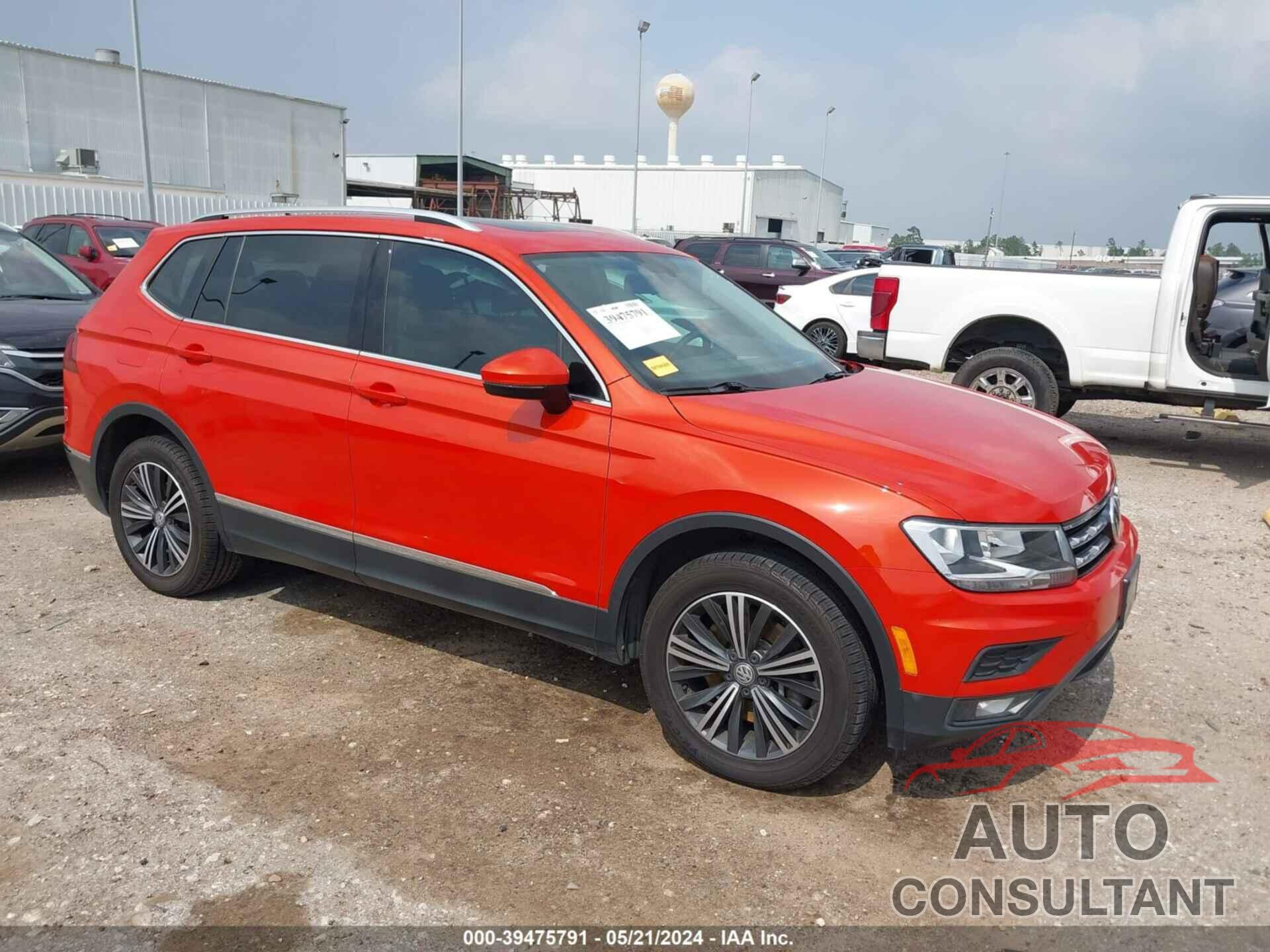 VOLKSWAGEN TIGUAN 2018 - 3VV3B7AX0JM001659