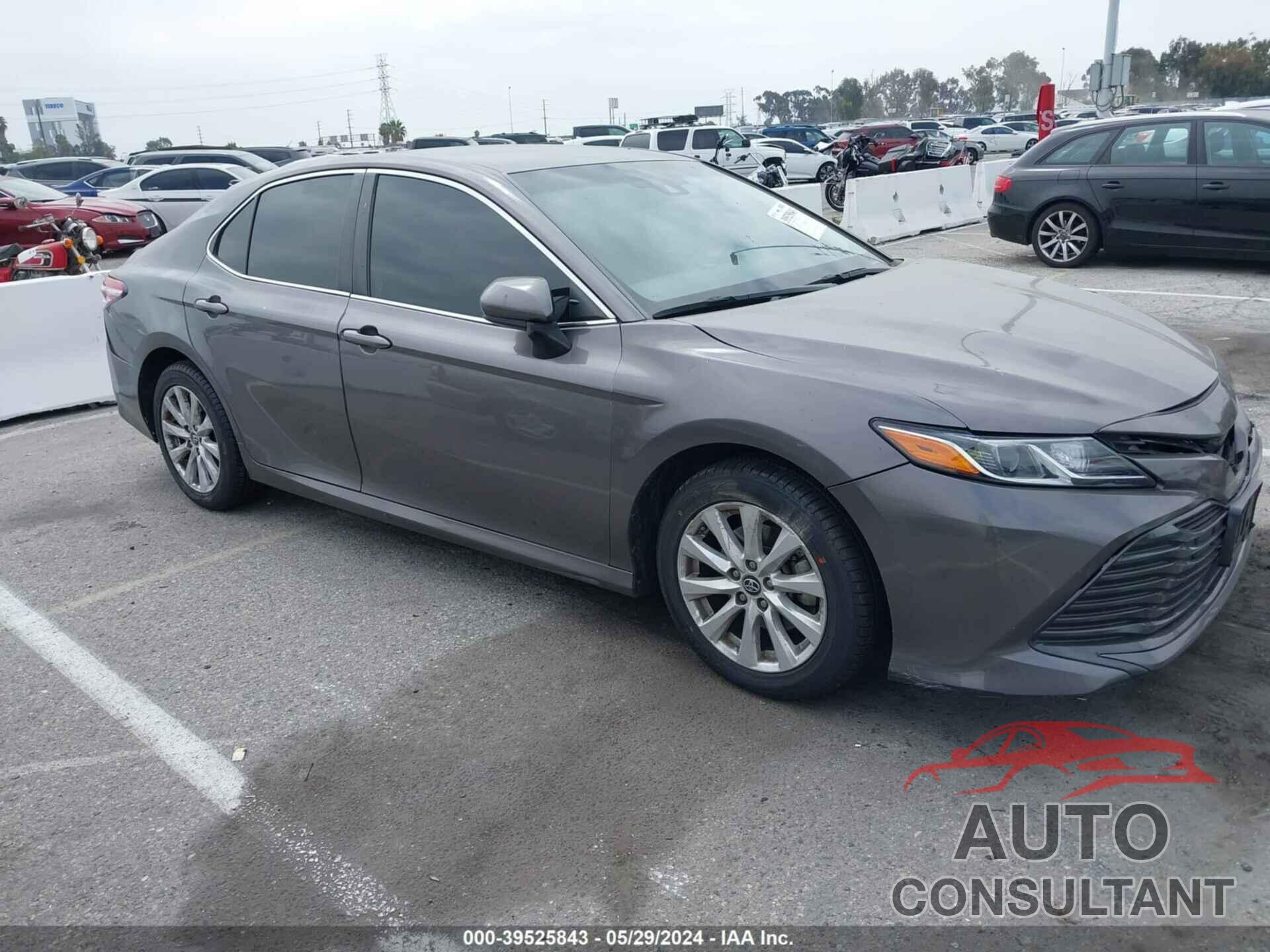 TOYOTA CAMRY 2019 - 4T1B11HK8KU710577