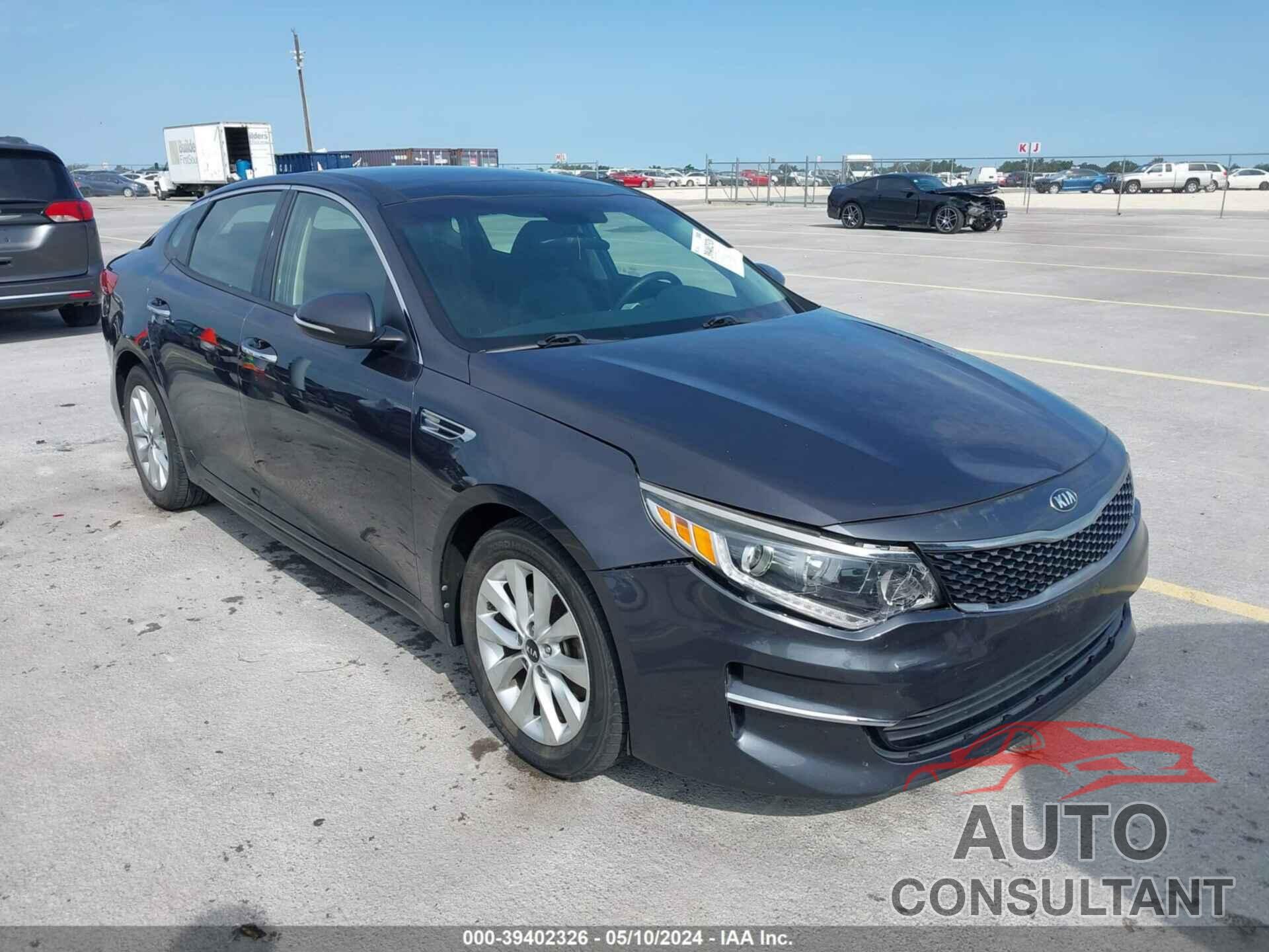 KIA OPTIMA 2018 - 5XXGU4L32JG261243