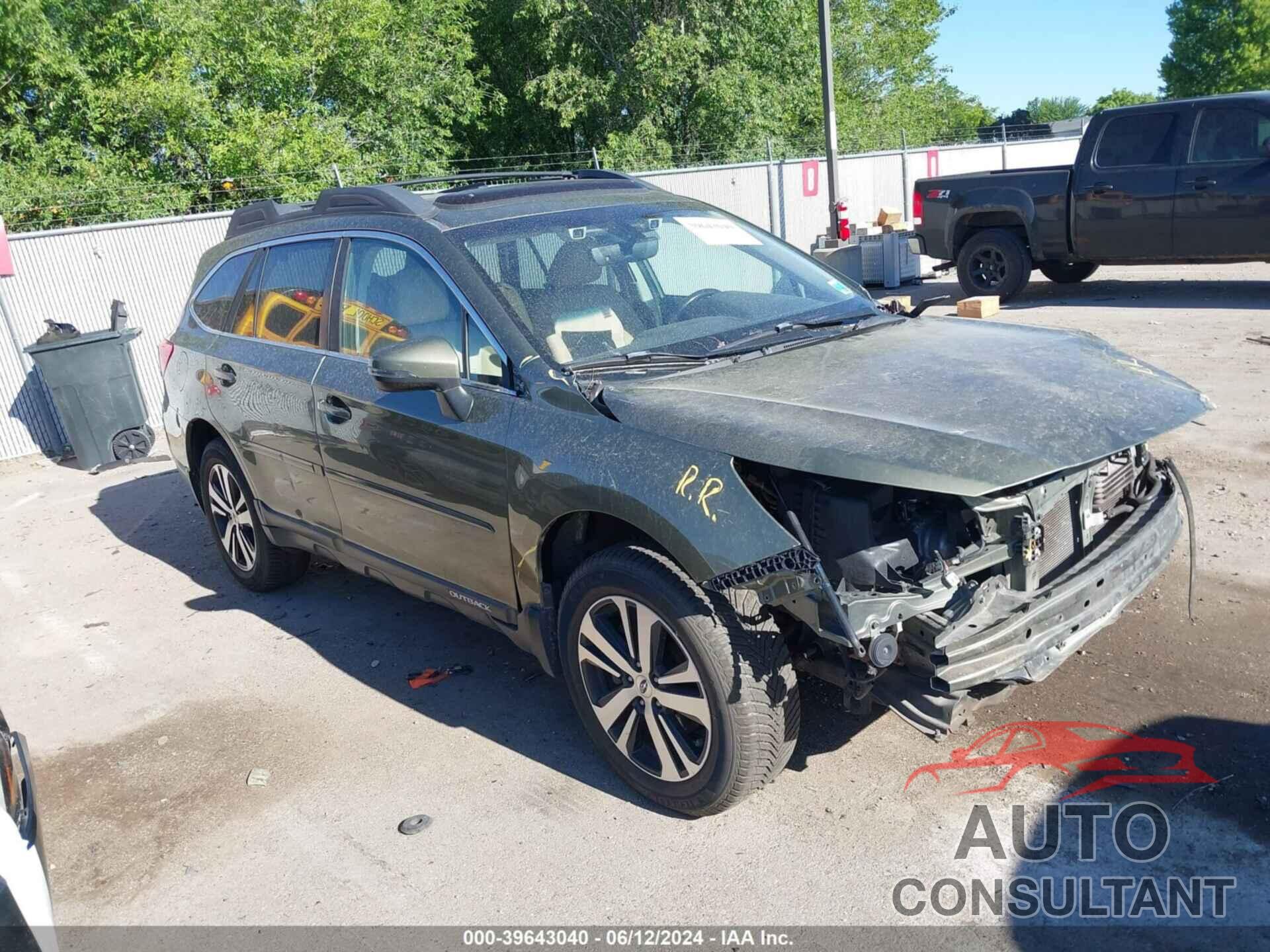 SUBARU OUTBACK 2018 - 4S4BSENC4J3217419