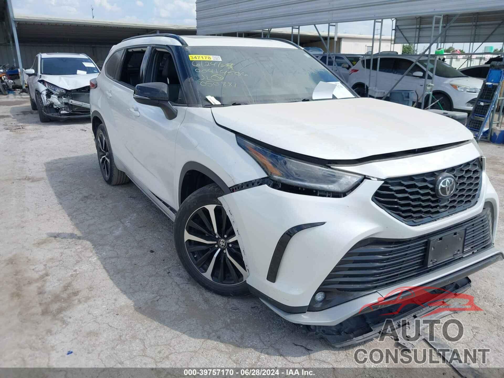 TOYOTA HIGHLANDER 2021 - 5TDLZRAH0MS050881