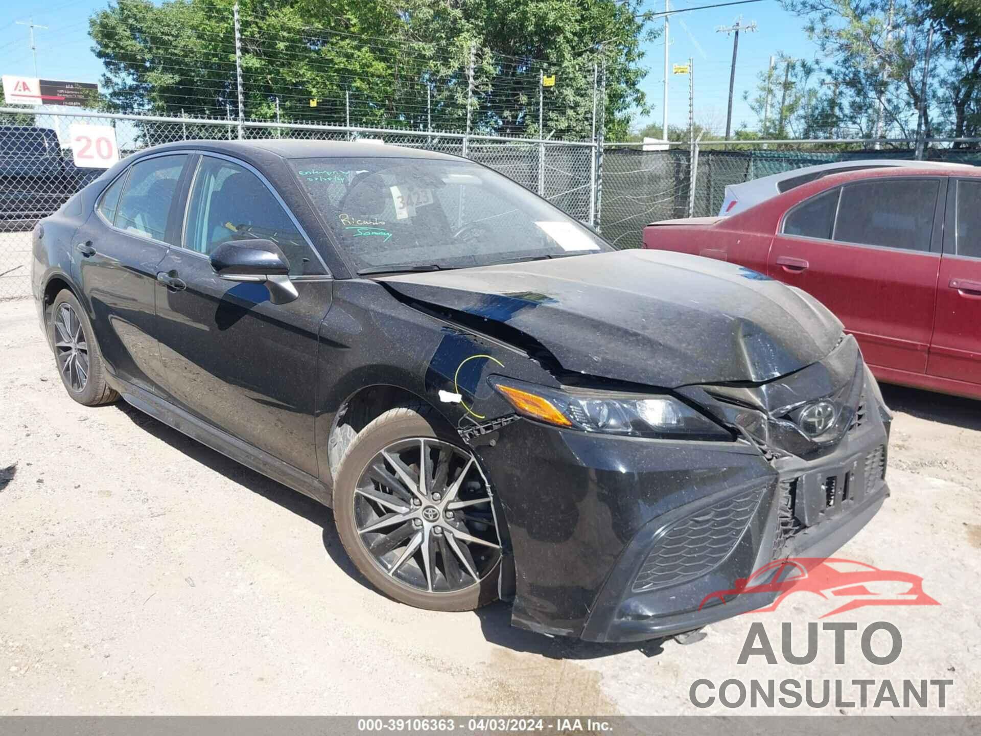 TOYOTA CAMRY 2022 - 4T1G11AK2NU707971