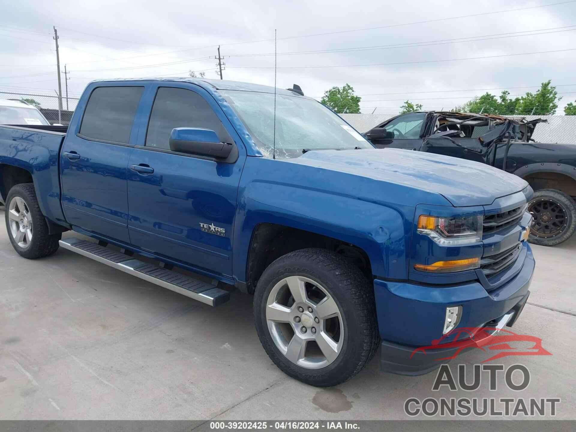 CHEVROLET SILVERADO 1500 2018 - 3GCUKREC7JG486998