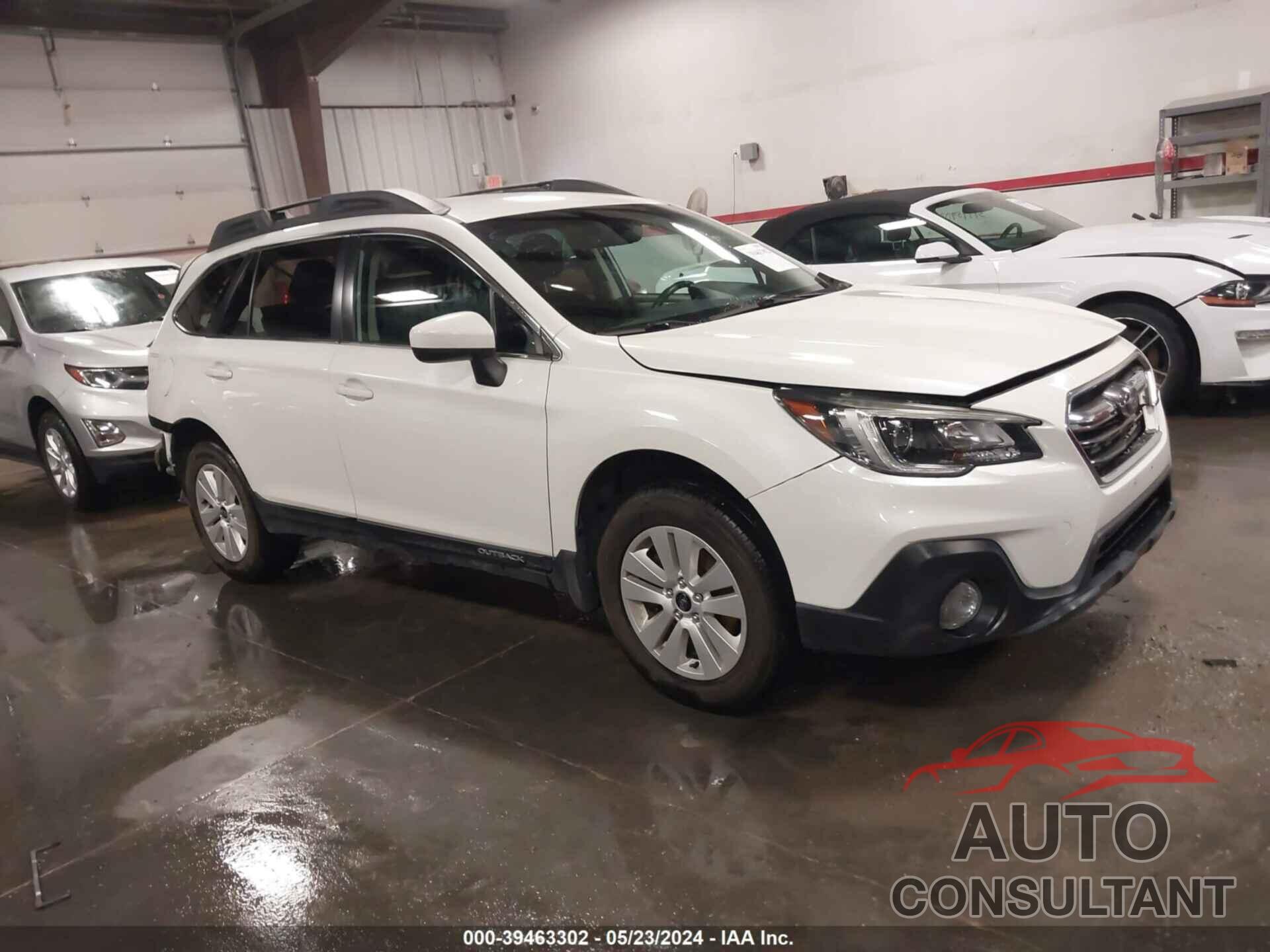 SUBARU OUTBACK 2018 - 4S4BSACC6J3212007