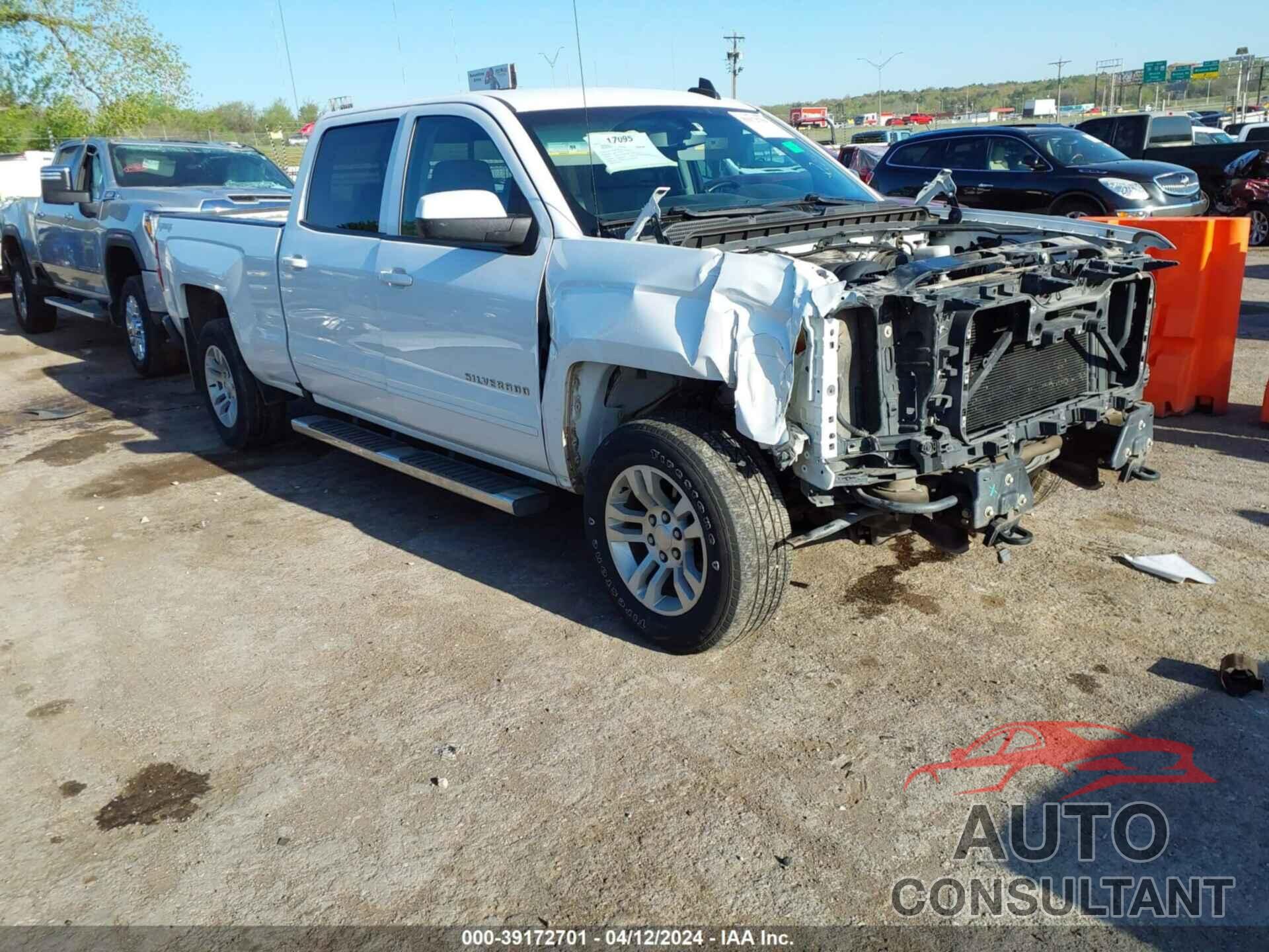 CHEVROLET SILVERADO 1500 2017 - 3GCUKREC9HG242084