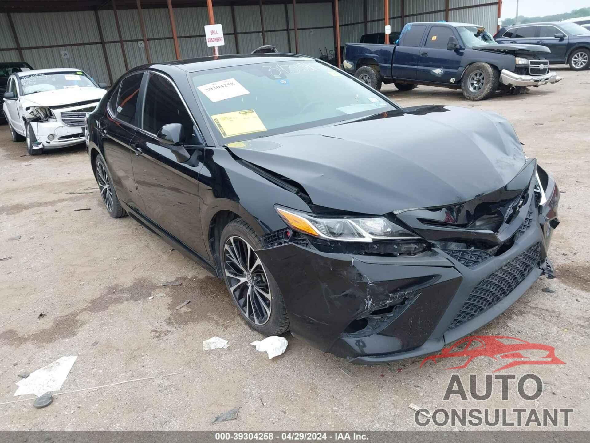 TOYOTA CAMRY 2020 - 4T1G11AK0LU326150