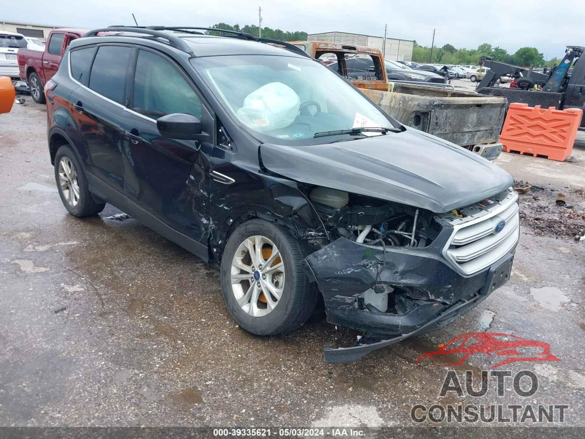 FORD ESCAPE 2018 - 1FMCU9HD8JUA67075