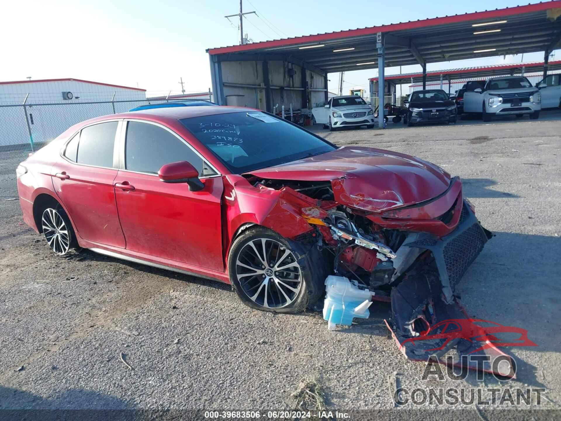TOYOTA CAMRY 2020 - 4T1G11AK3LU389873