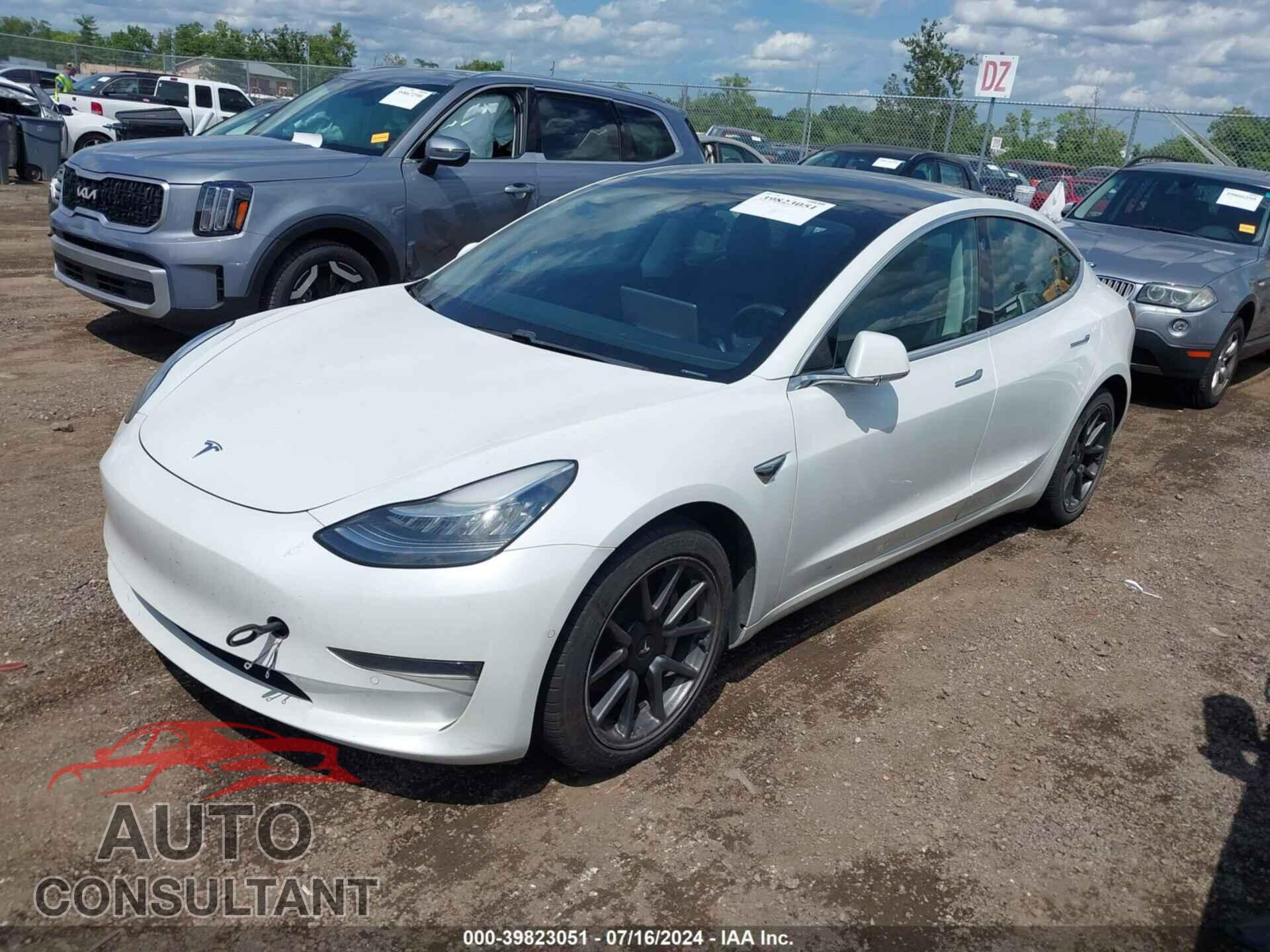 TESLA MODEL 3 2020 - 5YJ3E1EA7LF737143