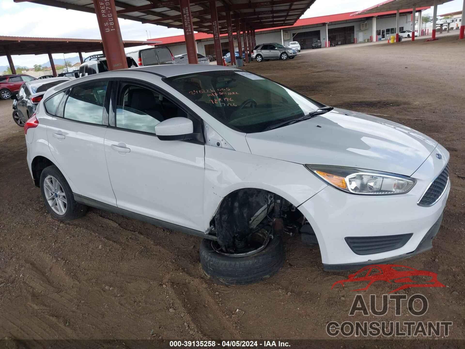 FORD FOCUS 2018 - 1FADP3K26JL237126