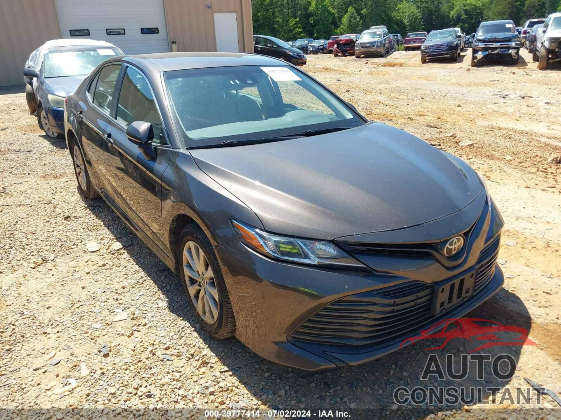 TOYOTA CAMRY 2018 - JTNB11HK2J3043641