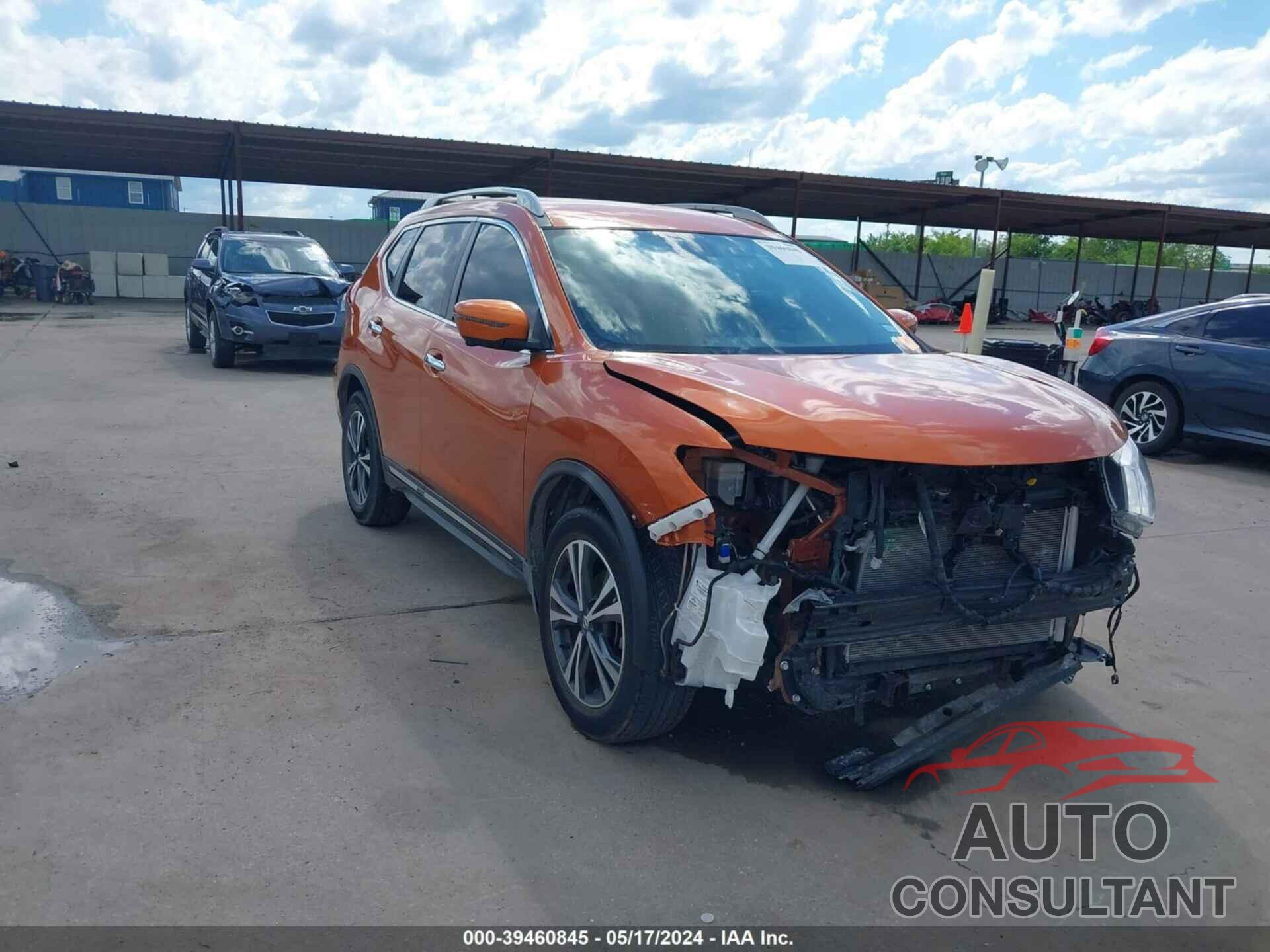 NISSAN ROGUE 2018 - 5N1AT2MT8JC767859