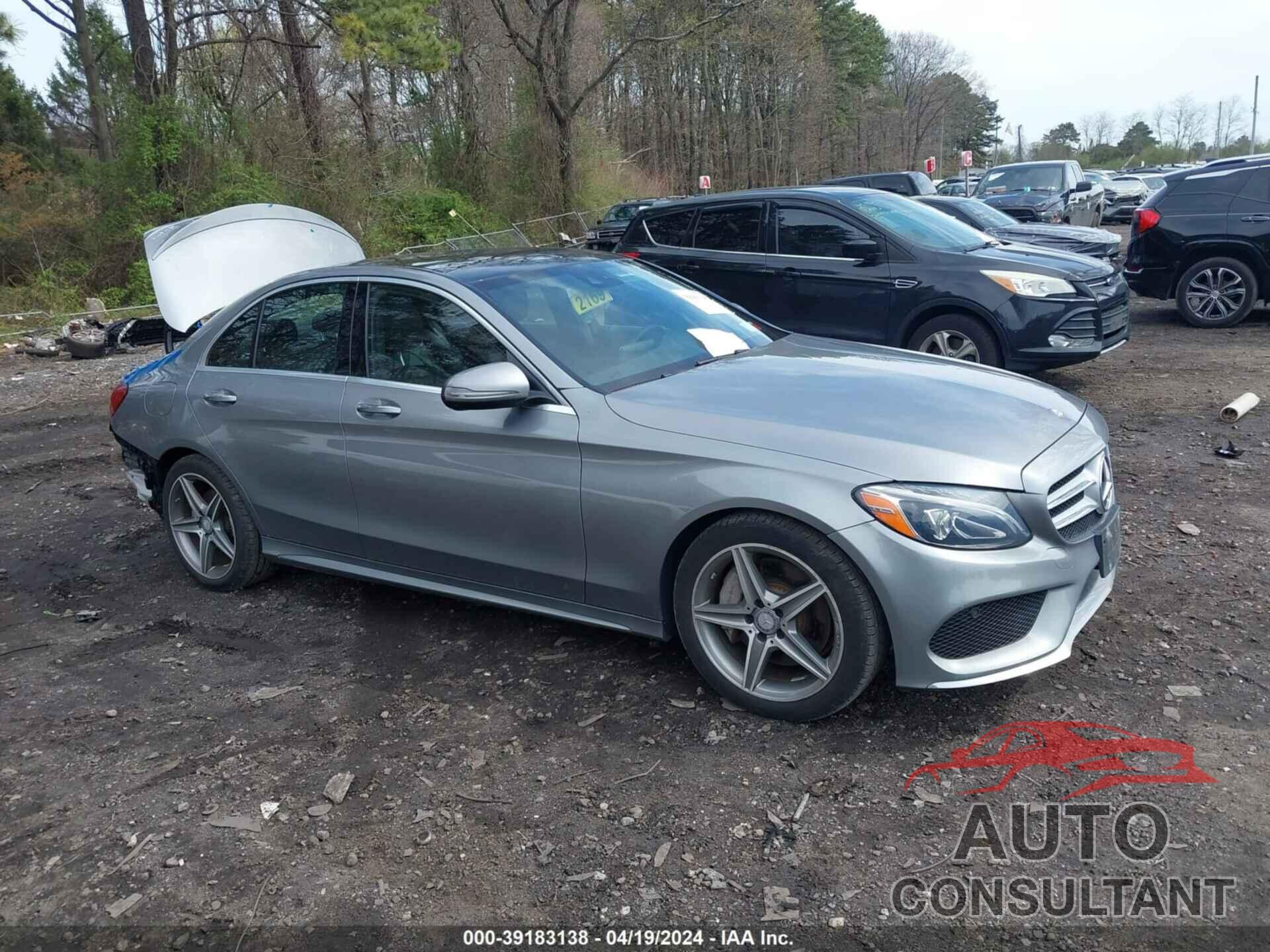 MERCEDES-BENZ C 300 2016 - 55SWF4KB6GU138313