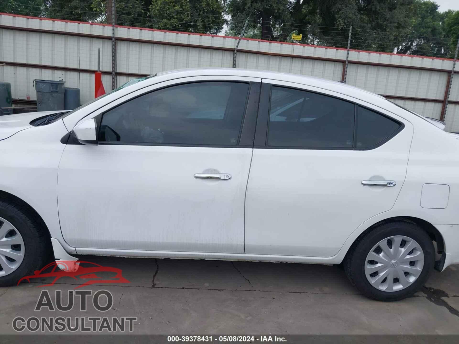 NISSAN VERSA 2017 - 3N1CN7AP7HL850583