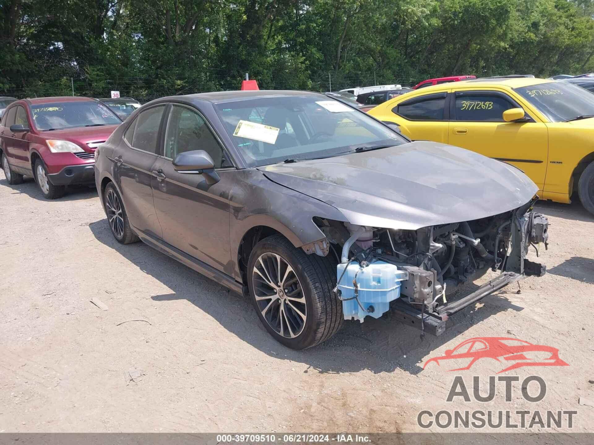 TOYOTA CAMRY 2020 - 4T1G11BK7LU002160