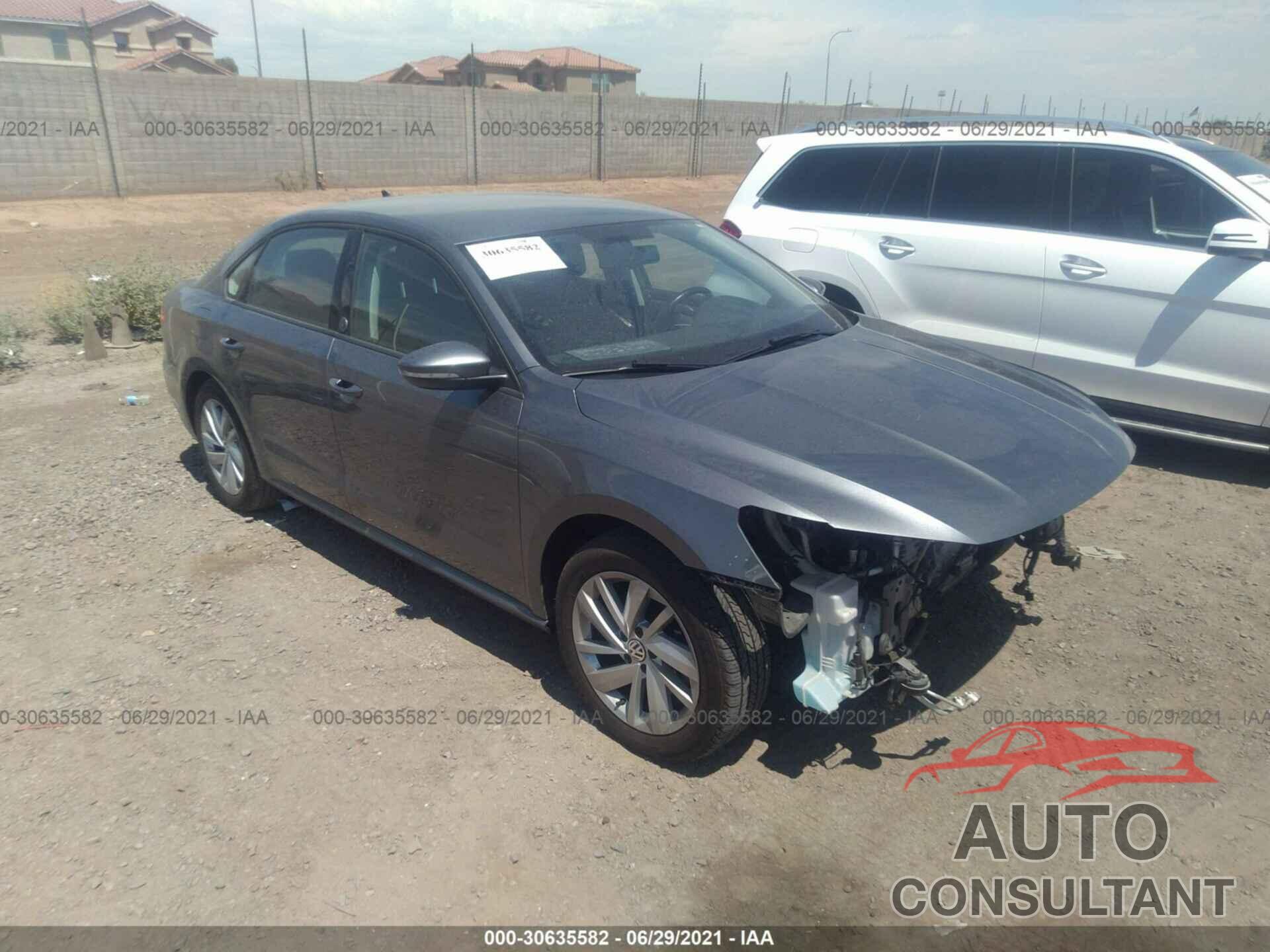 VOLKSWAGEN PASSAT 2019 - 1VWLA7A38KC000922