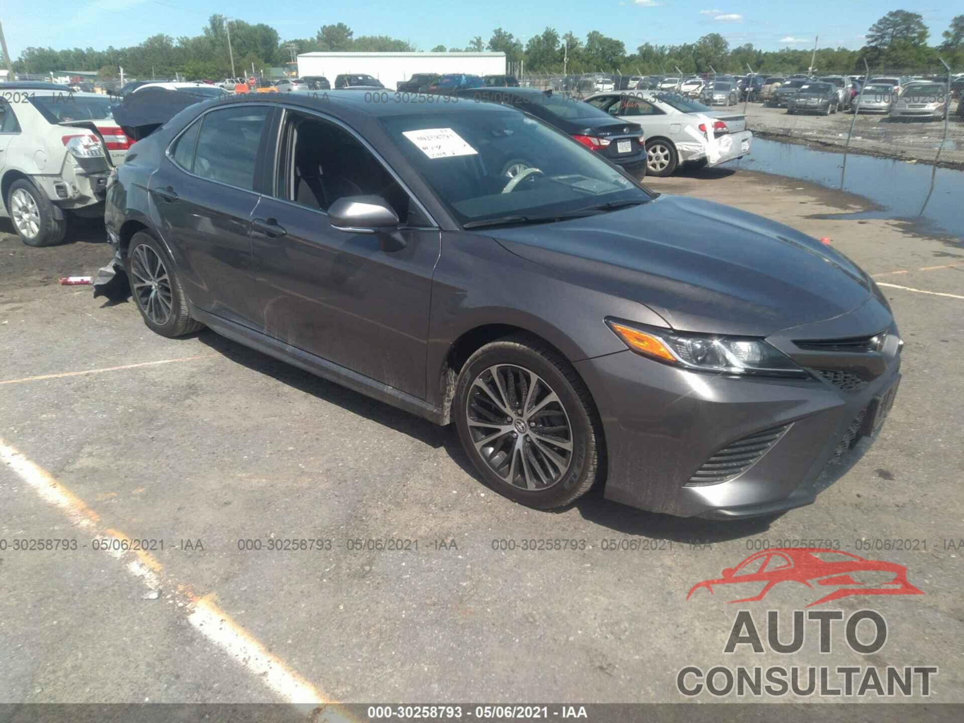 TOYOTA CAMRY 2019 - 4T1B11HK1KU704183