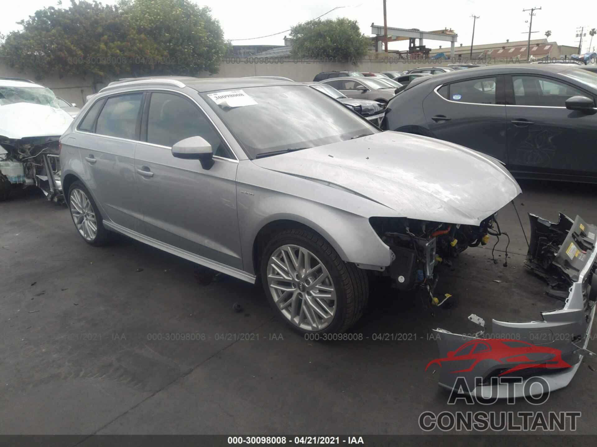 AUDI A3 SPORTBACK E-TRON 2018 - WAUTPBFF4JA154896