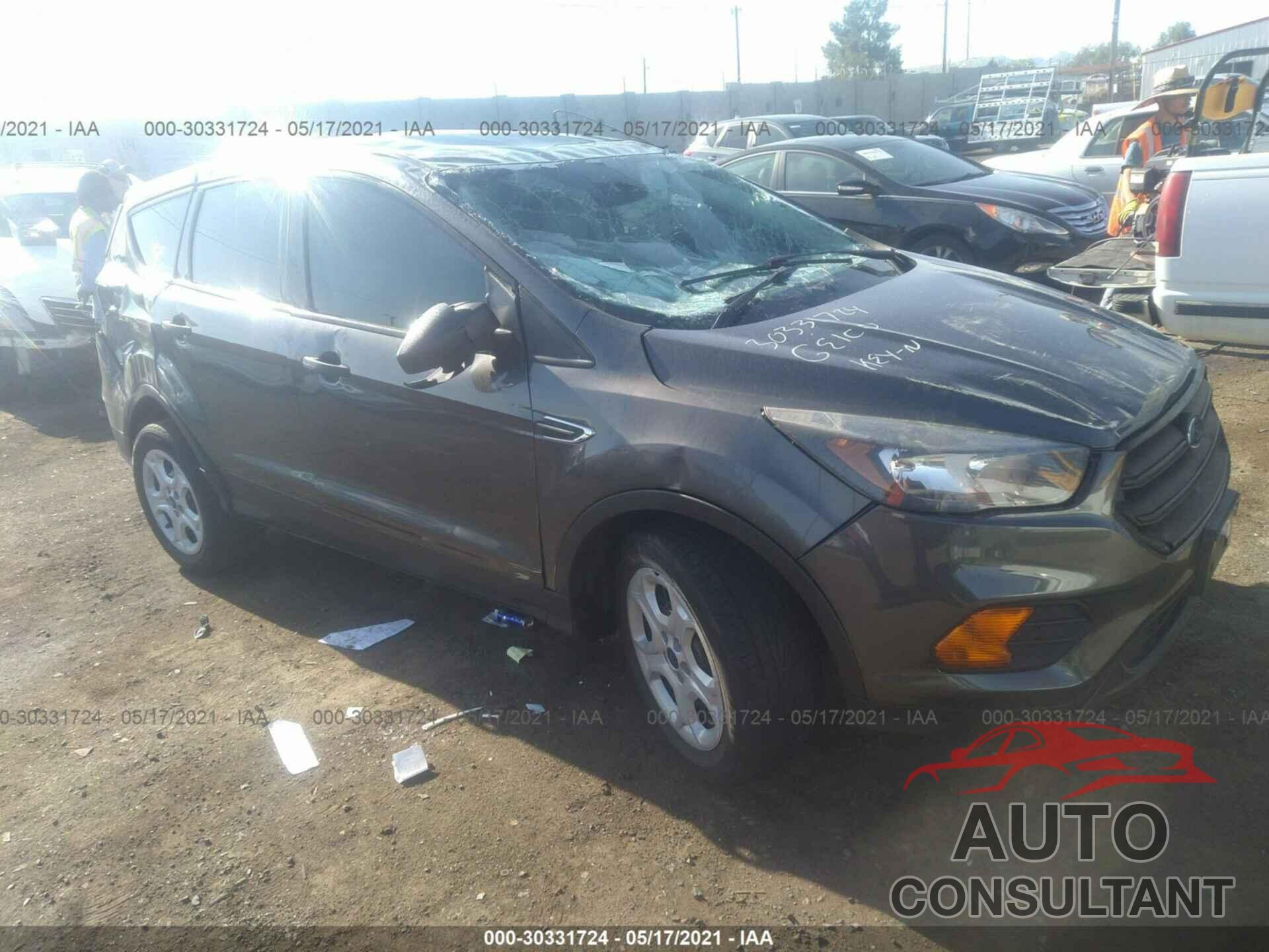 FORD ESCAPE 2018 - 1FMCU0F72JUA10301