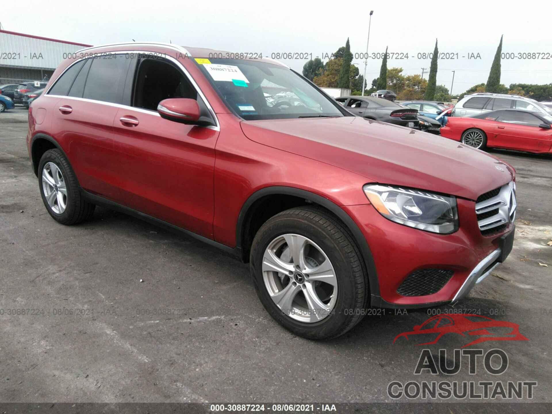 MERCEDES-BENZ GLC 2018 - WDC0G4JB5JV082065