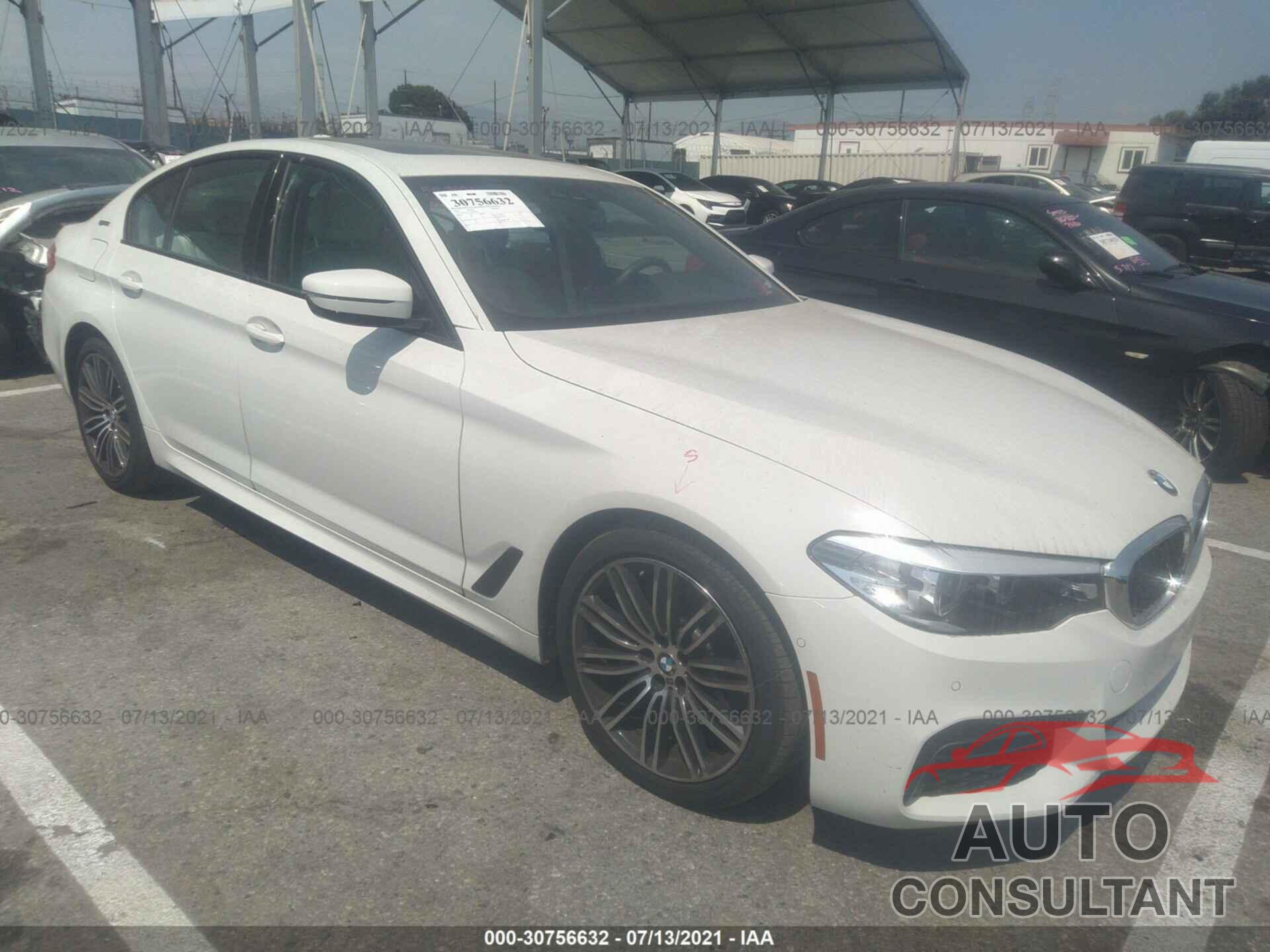 BMW 5 SERIES 2019 - WBAJA9C52KB398717