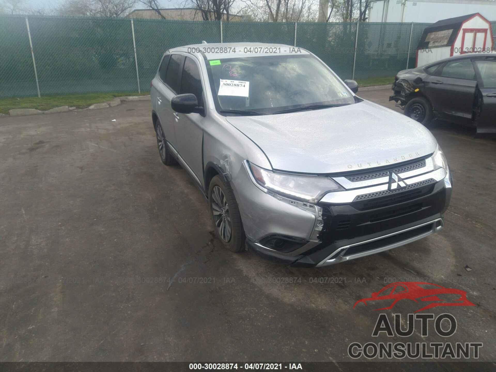 MITSUBISHI OUTLANDER 2020 - JA4AD2A31LZ044631