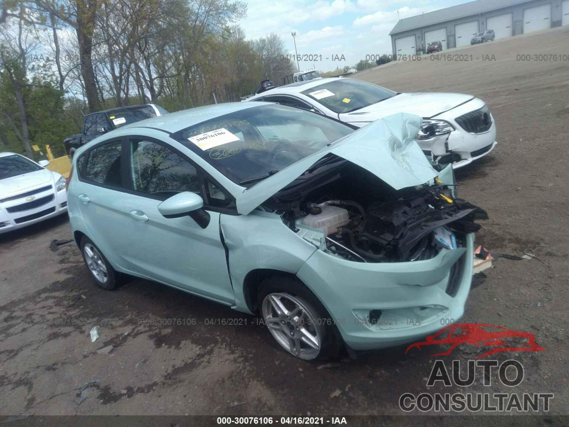 FORD FIESTA 2018 - 3FADP4EJXJM122956