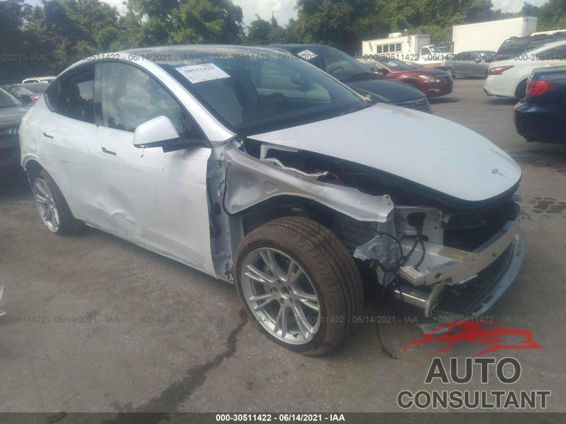 TESLA MODEL Y 2021 - 5YJYGDED5MF110440
